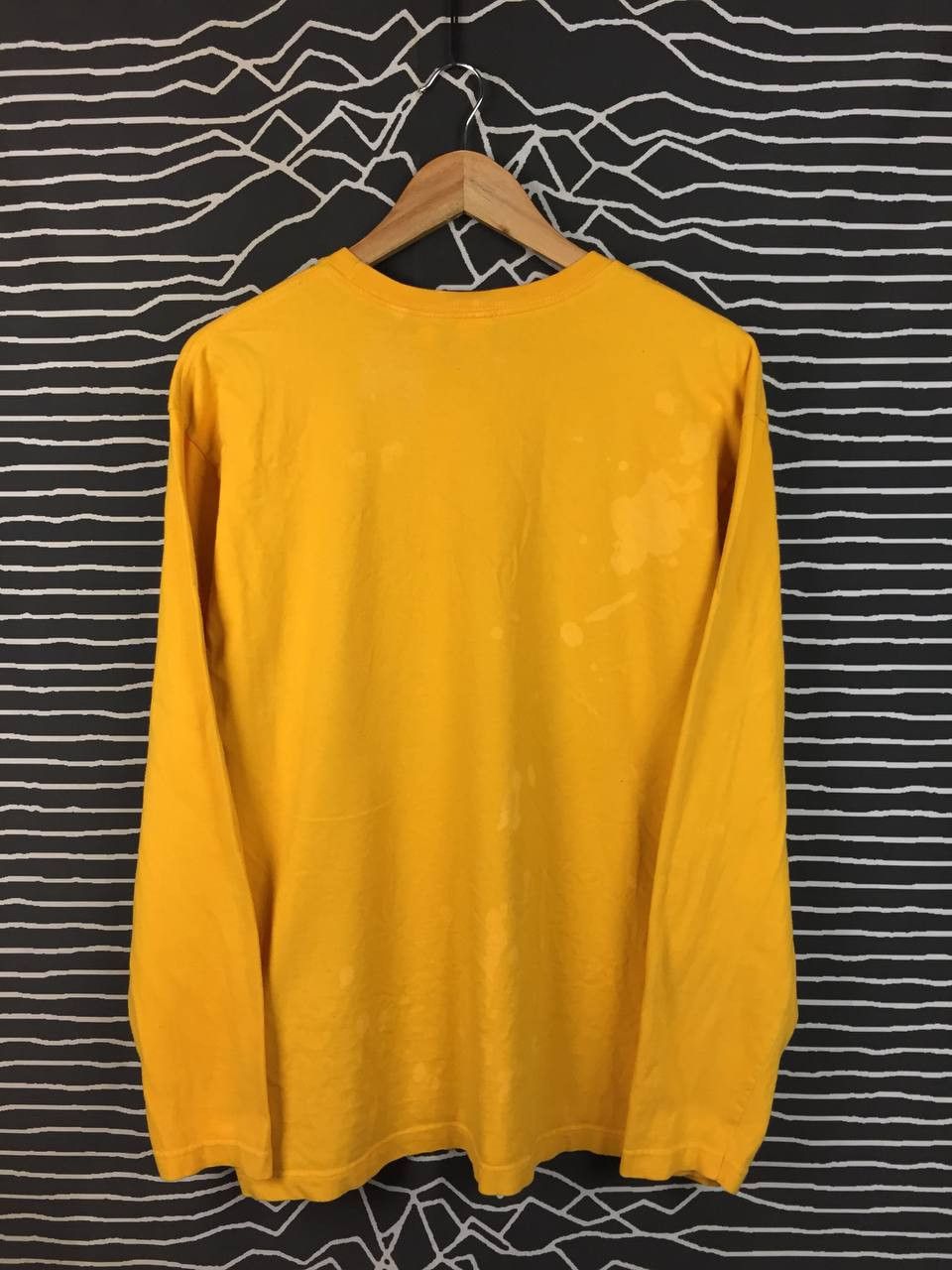 Old Navy Old Navy Franklin McAllister Wolf Graphic Long Sleeve Tee Size US M / EU 48-50 / 2 - 9 Thumbnail