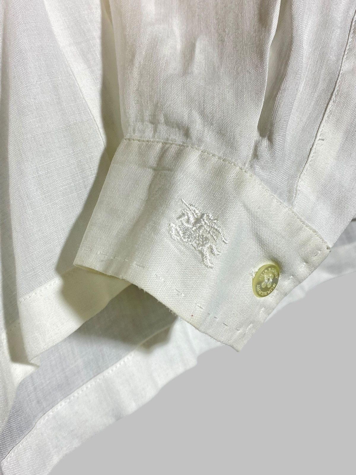 Burberry Burberry London White Bamboo Shirt With Gold Embroidery Size L / US 10 / IT 46 - 12 Thumbnail