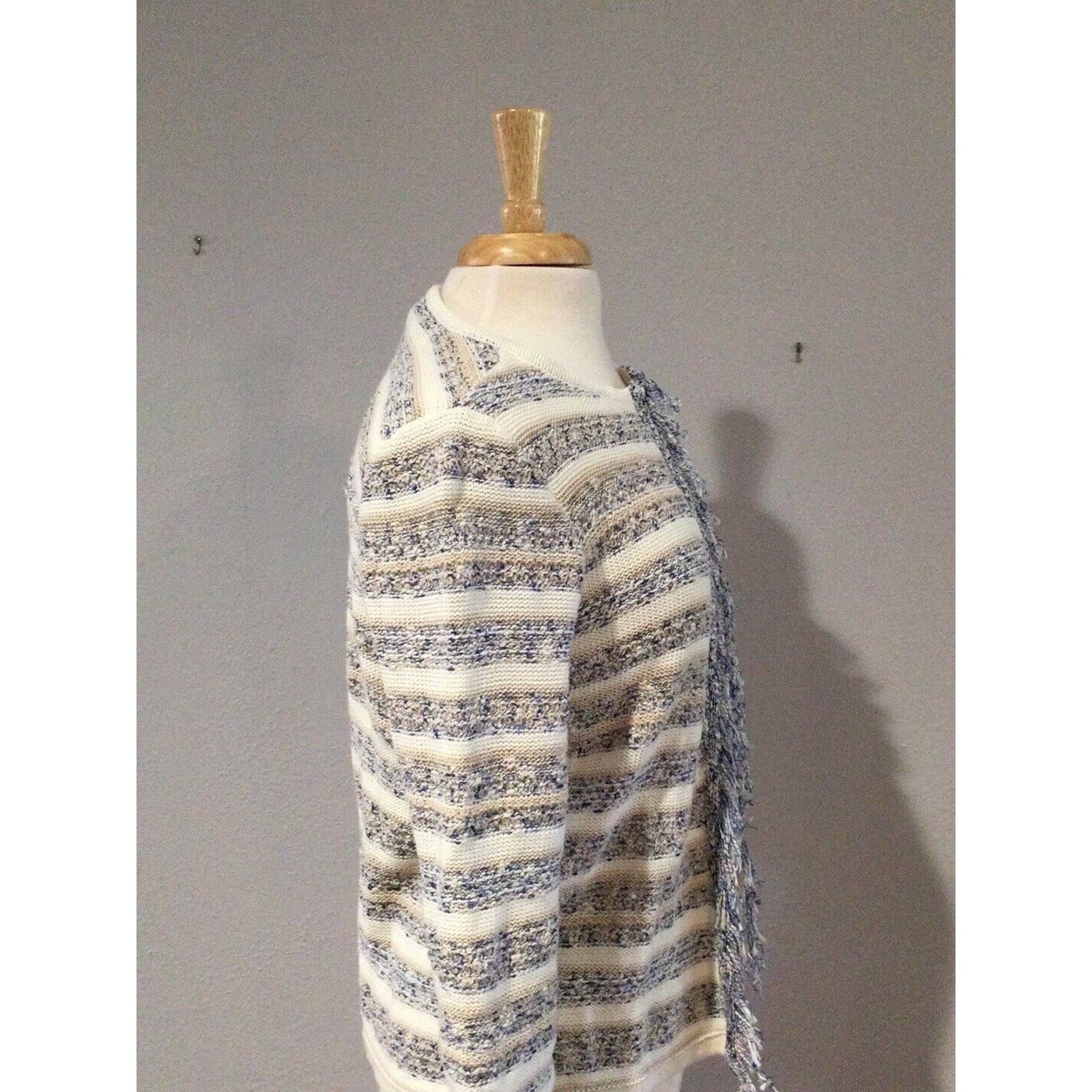 Chicos Chico's Fringe Tan Blue & White Knit Cardigan Size 0/S/4 Size S / US 4 / IT 40 - 9 Thumbnail
