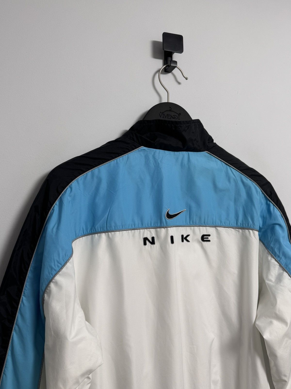 Nike × Vintage Nike Vintage Nylon Jacket Y2K style Hype Size US S / EU 44-46 / 1 - 11 Thumbnail