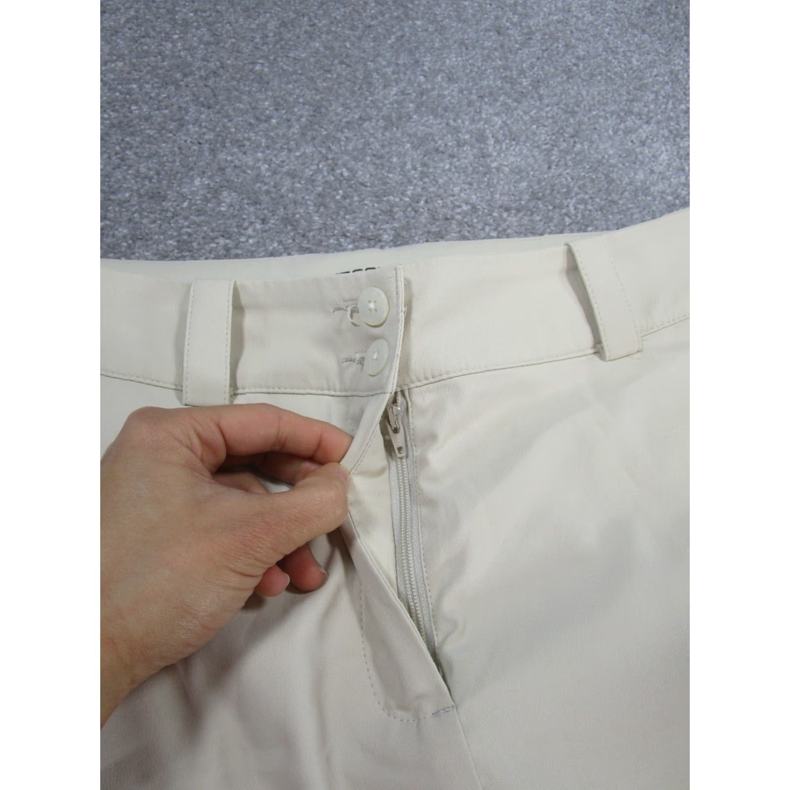 Nike VINTAGE Nike Golf Skort Womens 4 Tour Performance Dri Fit Beige Read Size 27" / US 4 / IT 40 - 5 Thumbnail