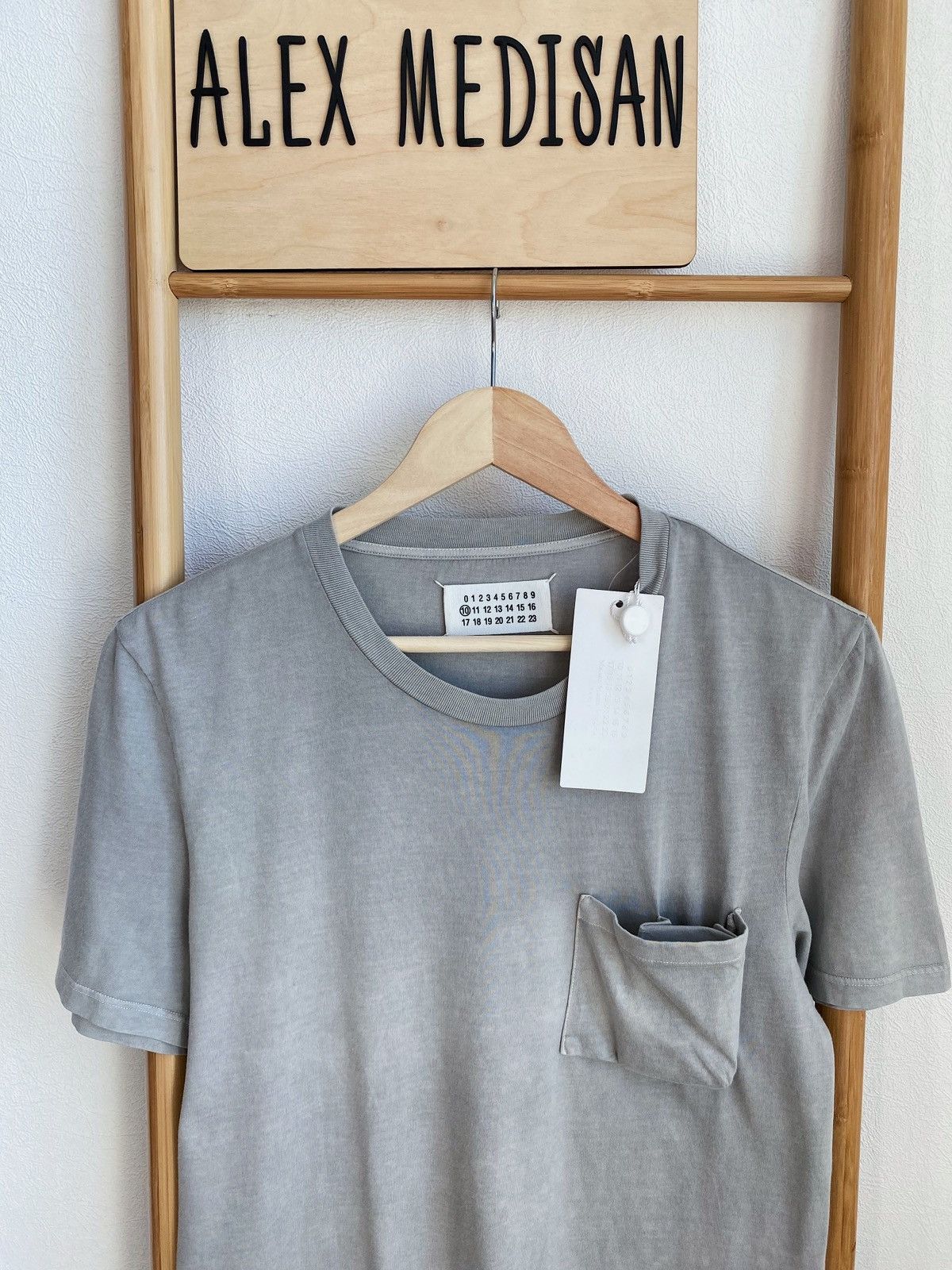 Maison Margiela MAISON MARTIN MARGIELA SS10 Smokers Pocket t-shirt Size US S / EU 44-46 / 1 - 14 Thumbnail