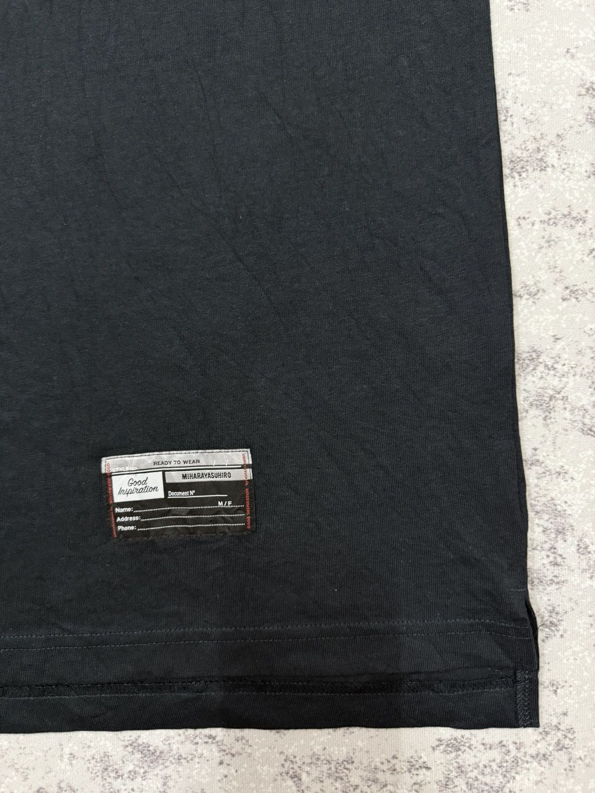 GU × Maison MIHARA YASUHIRO GU X MIHARAYASUHIRO good inspiration Tshirt Size US XL / EU 56 / 4 - 5 Thumbnail