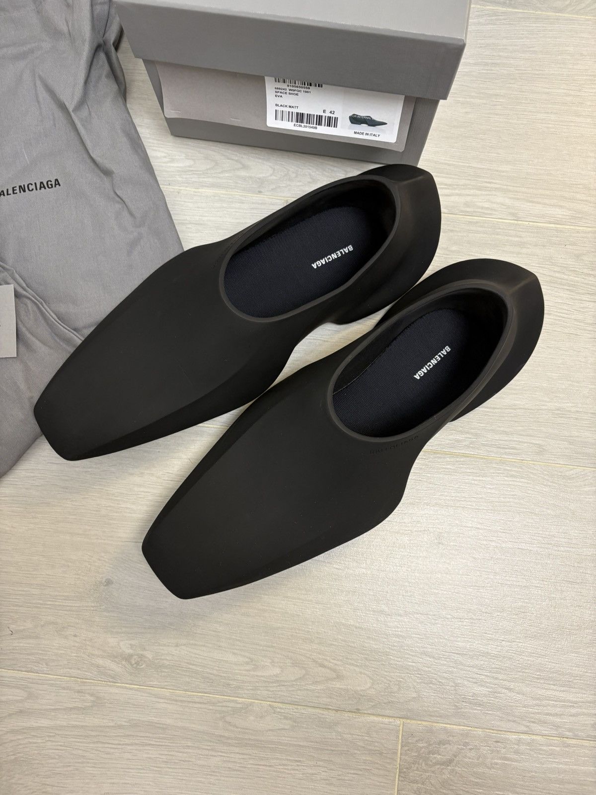Balenciaga Space Shoe Size 42 matte black Size US 9 / EU 42 - 2 Thumbnail