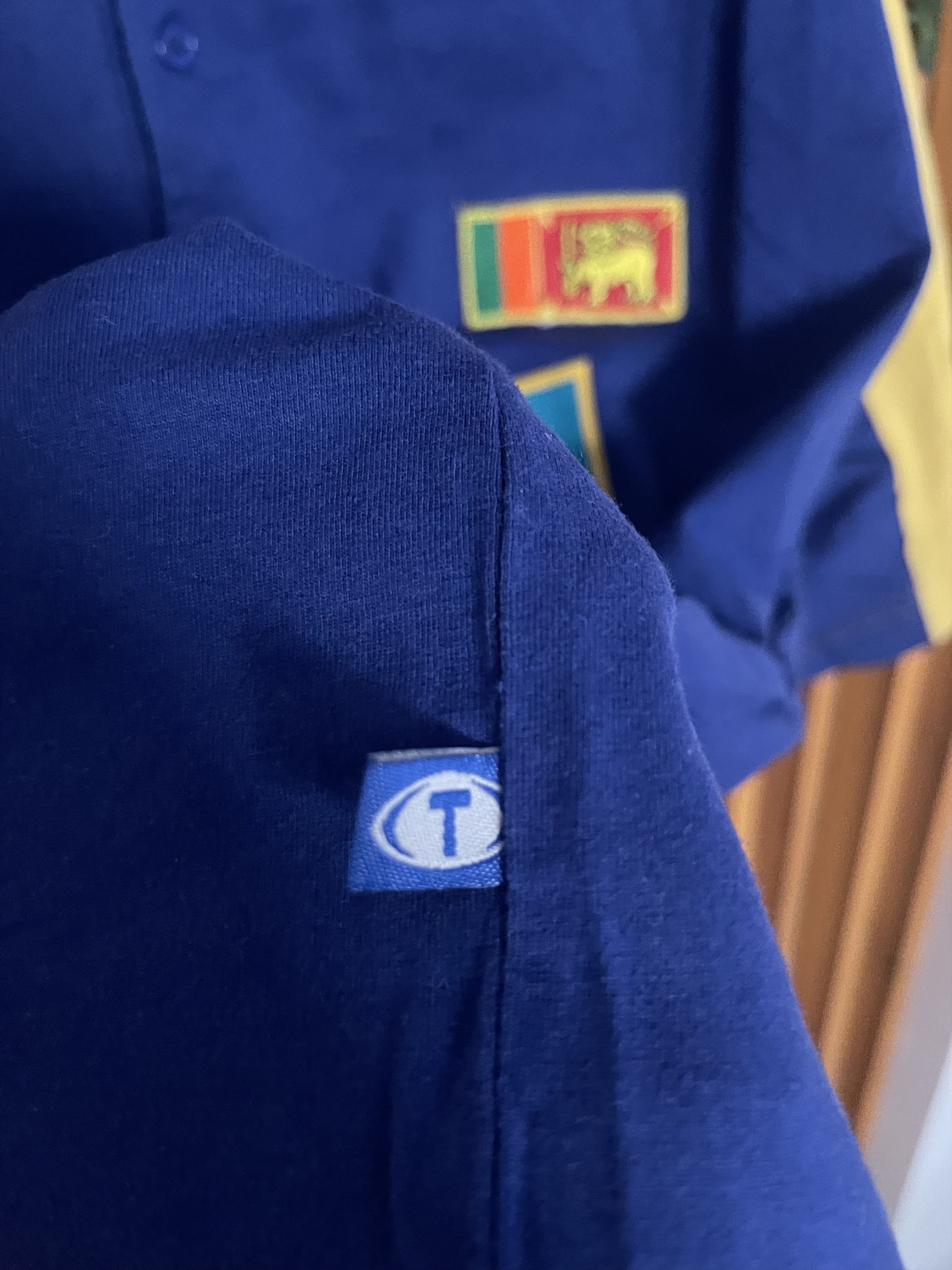 Other 1996 Sri Lanka Cricket World Cup Jersey Dilmah Size US L / EU 52-54 / 3 - 7 Thumbnail