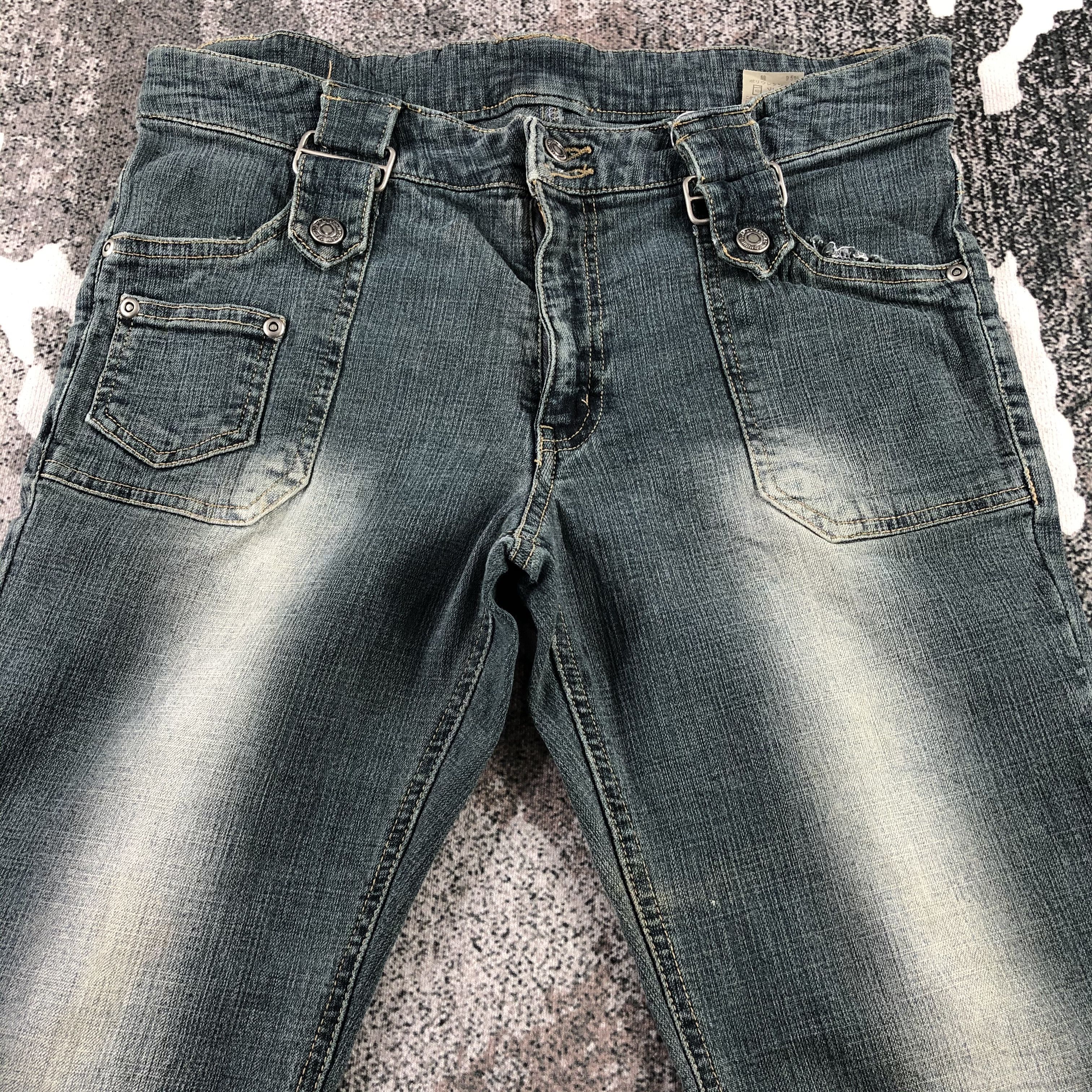 Japanese Brand Vintage 90s Japanese Brand Faded Blue Flare Denim Size US 28 / EU 44 - 3 Thumbnail