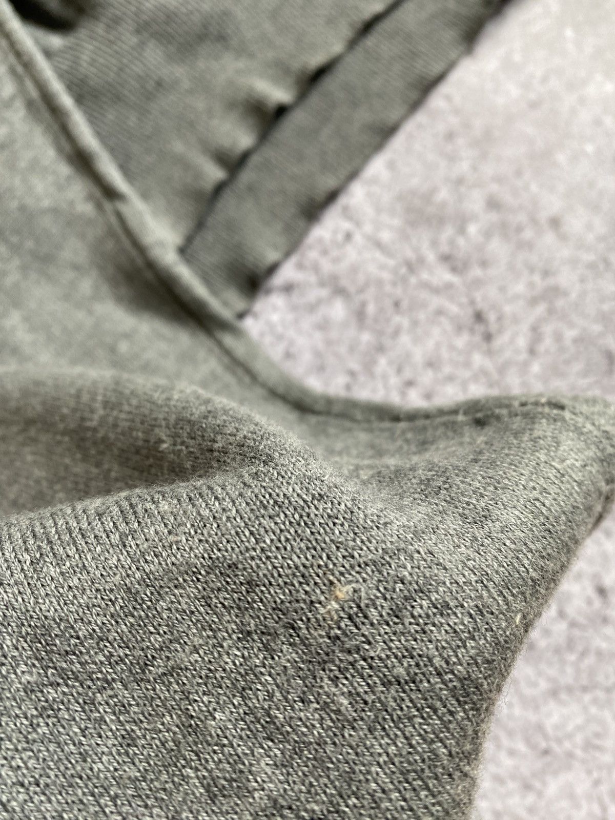 Burberry Vintage Burberry Men’s Embroidered Logo Light Longsleeve S Size US S / EU 44-46 / 1 - 11 Thumbnail