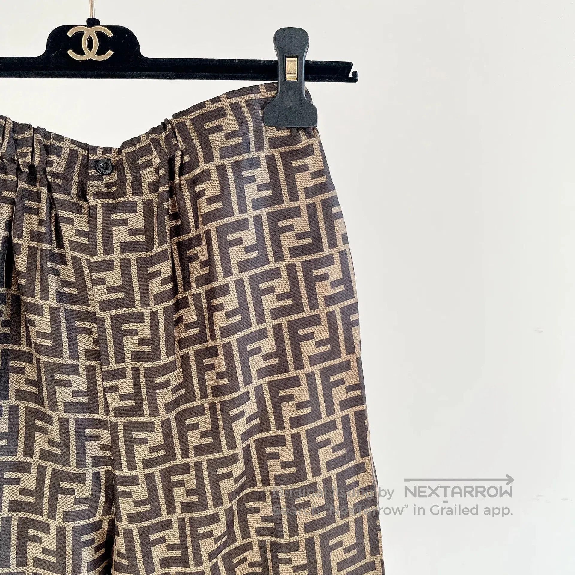 Fendi Fendi Monogram Silk Shorts. Size 37" - 3 Thumbnail