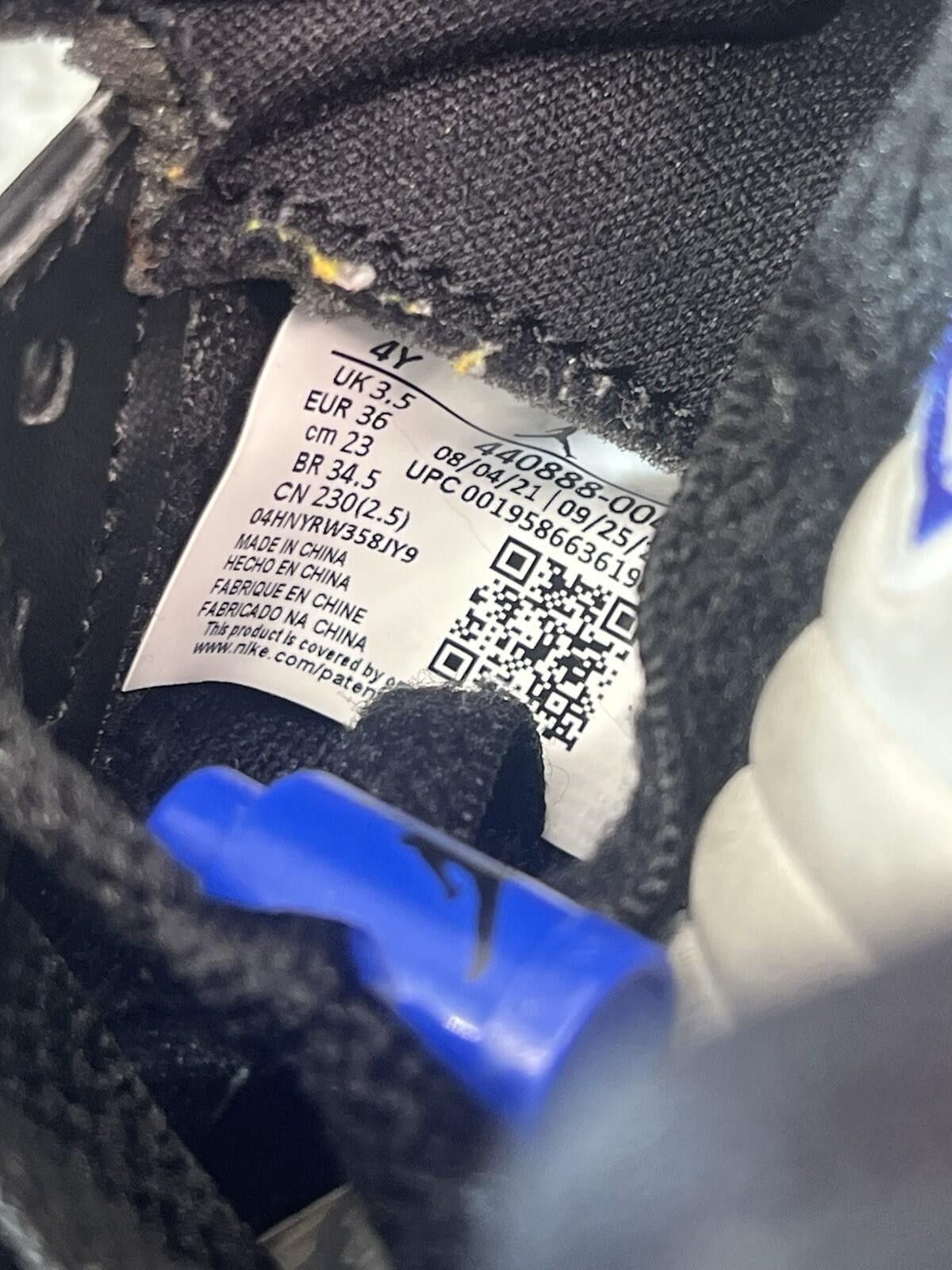 Jordan Brand Jordan 5 Retro GS 440888-004 Youth Size 4Y Black Racer Blue Size US 5 / EU 37 - 9 Thumbnail
