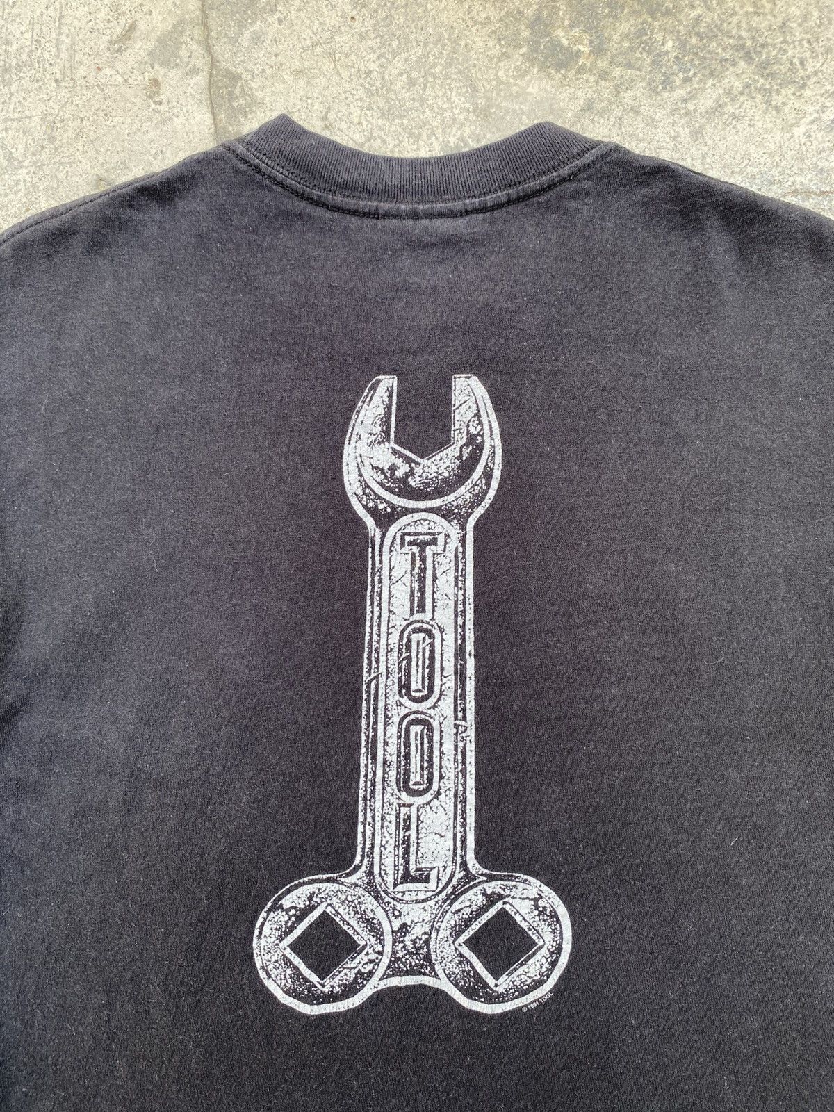 Band Tees Sick🔥Original Vintage 1991 Tool "72826" Band Tees Size US M / EU 48-50 / 2 - 6 Thumbnail