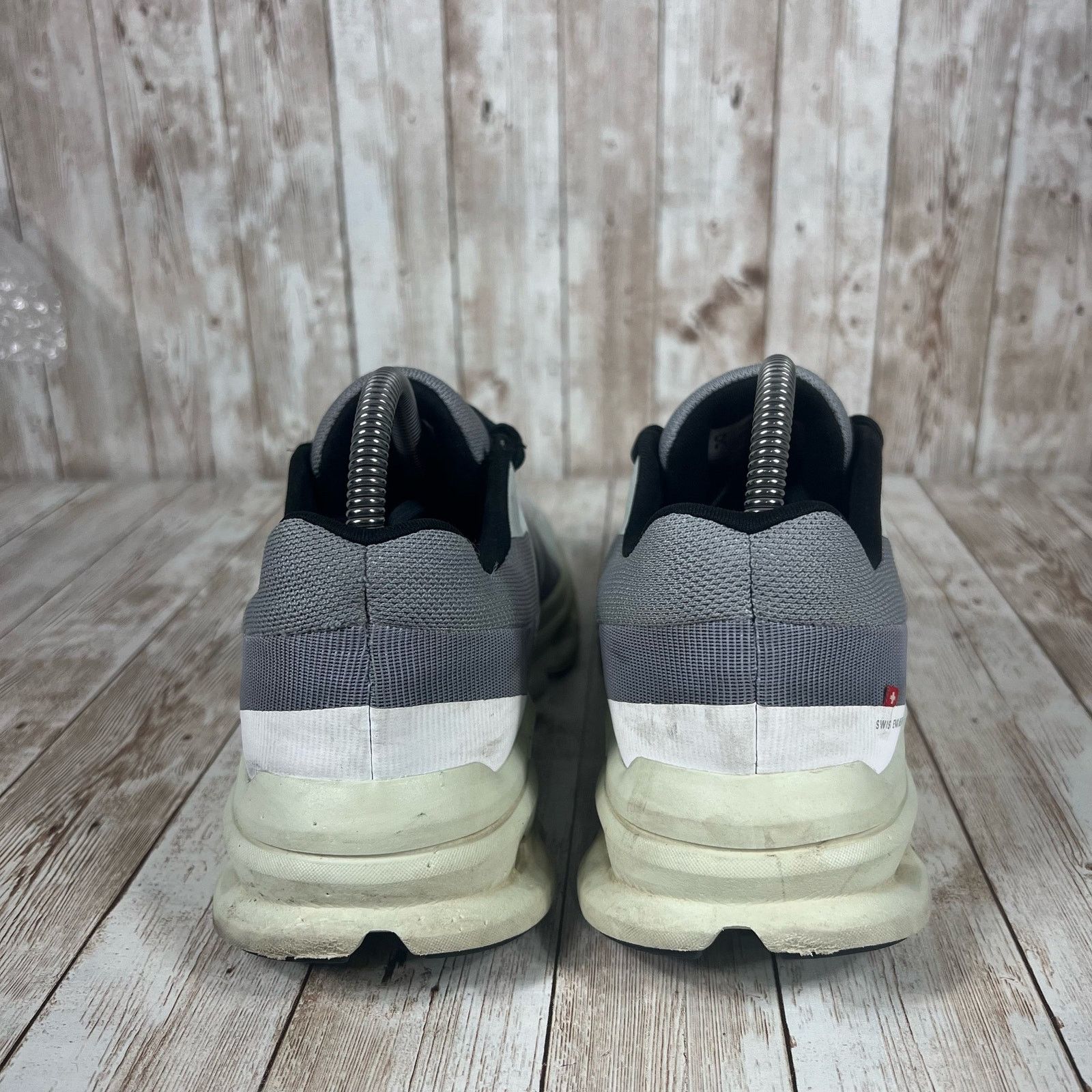 On On Women’s Cloudrunner, Frost/Aloe Running Shoes, Size 8.5 Size US 8.5 / IT 38.5 - 4 Thumbnail