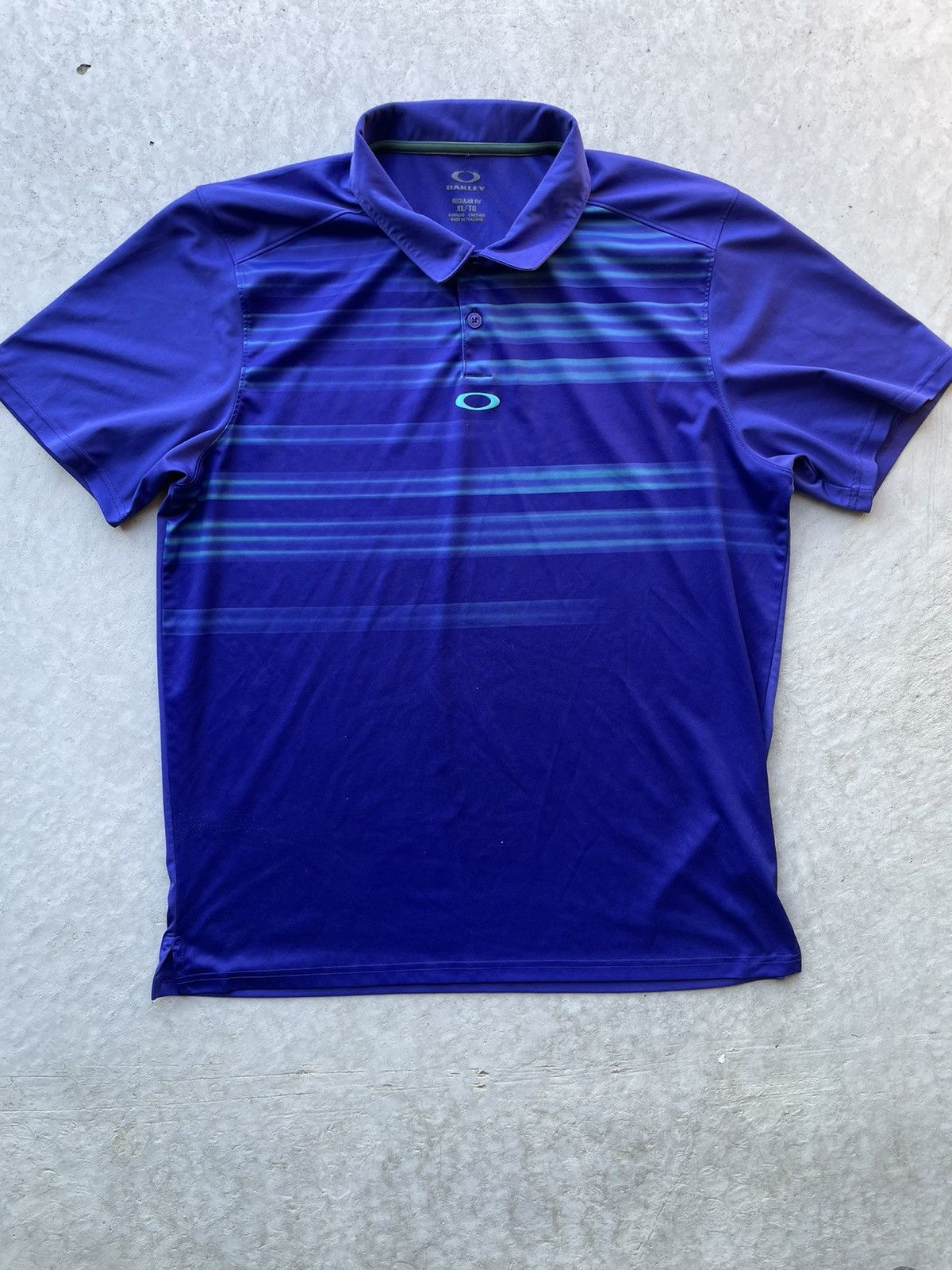 Oakley × Vintage Y2K Oakley Polo Size US XL / EU 56 / 4 - 1 Thumbnail