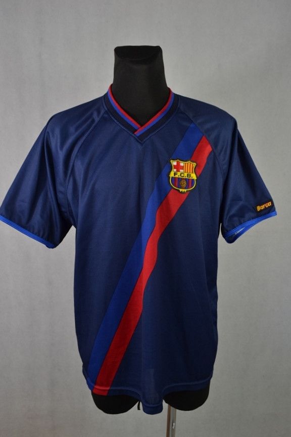 Vintage Vintage Official FC Barcelona Football Jersey #9 Kluivert XL Size US XL / EU 56 / 4 - 2 Thumbnail