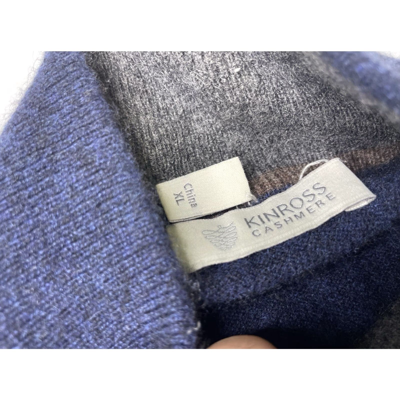 Vintage Kinross Men's Sweater Henley Mockneck Cashmere XL Blue Long Sleeve Size US XL / EU 56 / 4 - 3 Thumbnail