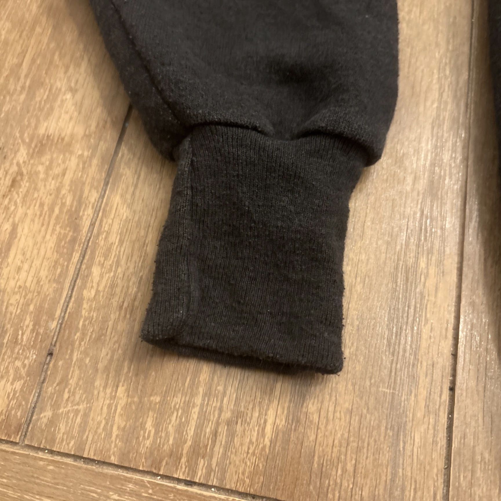 Delta VINTAGE Delta Pennsylvania Winter Sports Crew Neck Sweatshirt Men Large Black Hockey Ski Snowboard 90’s 80’s Pullover Size US L / EU 52-54 / 3 - 5 Thumbnail