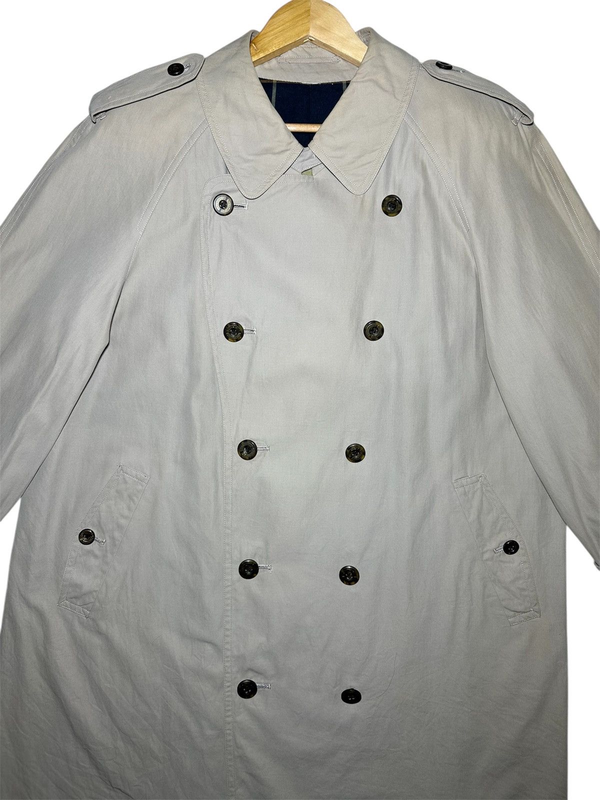 Burberry Burberry Double Breasted Trench Coat Size US XL / EU 56 / 4 - 9 Thumbnail