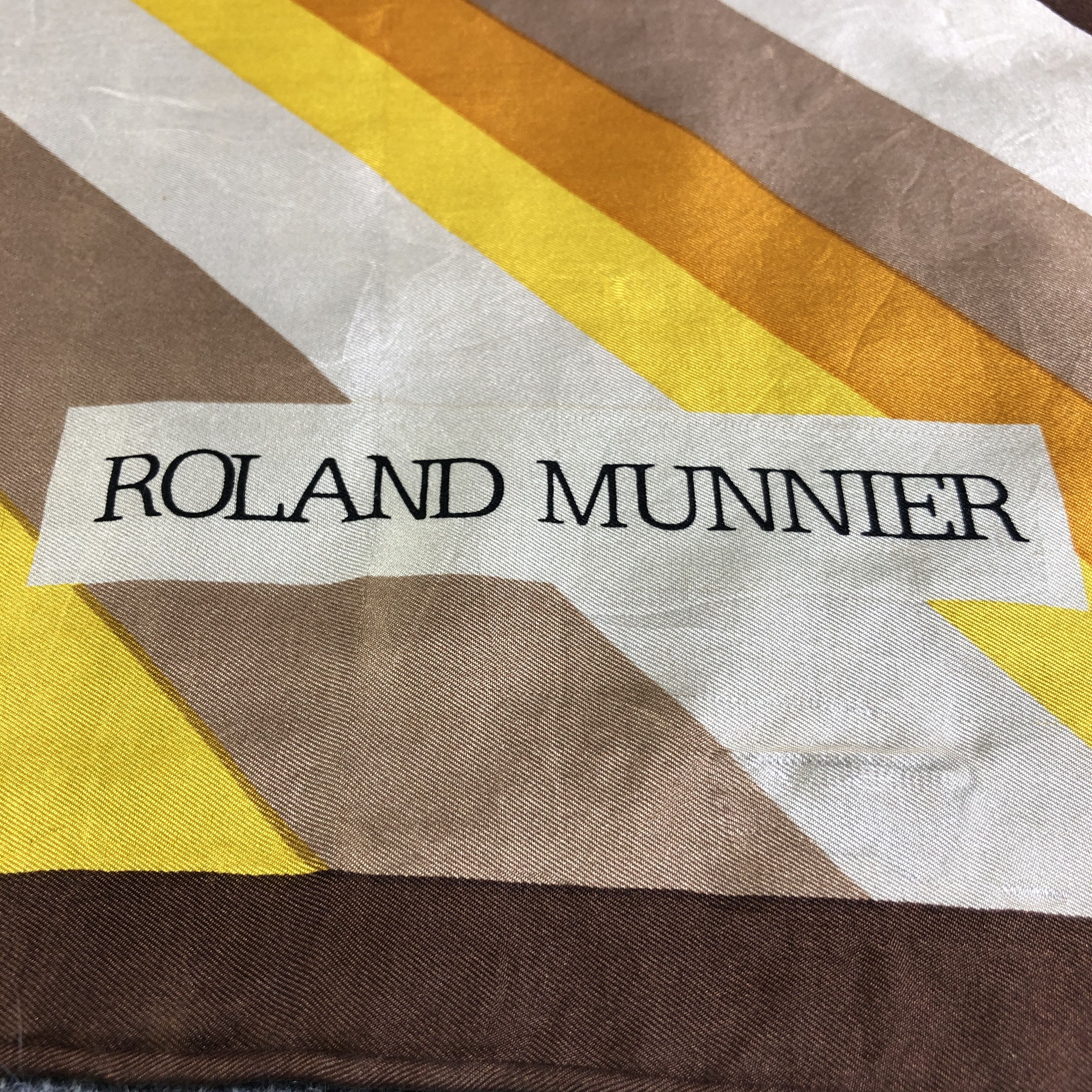 Vintage Roland Munnier Abstract Hand Rolled Silk Scarf M984 Size ONE SIZE - 4 Thumbnail