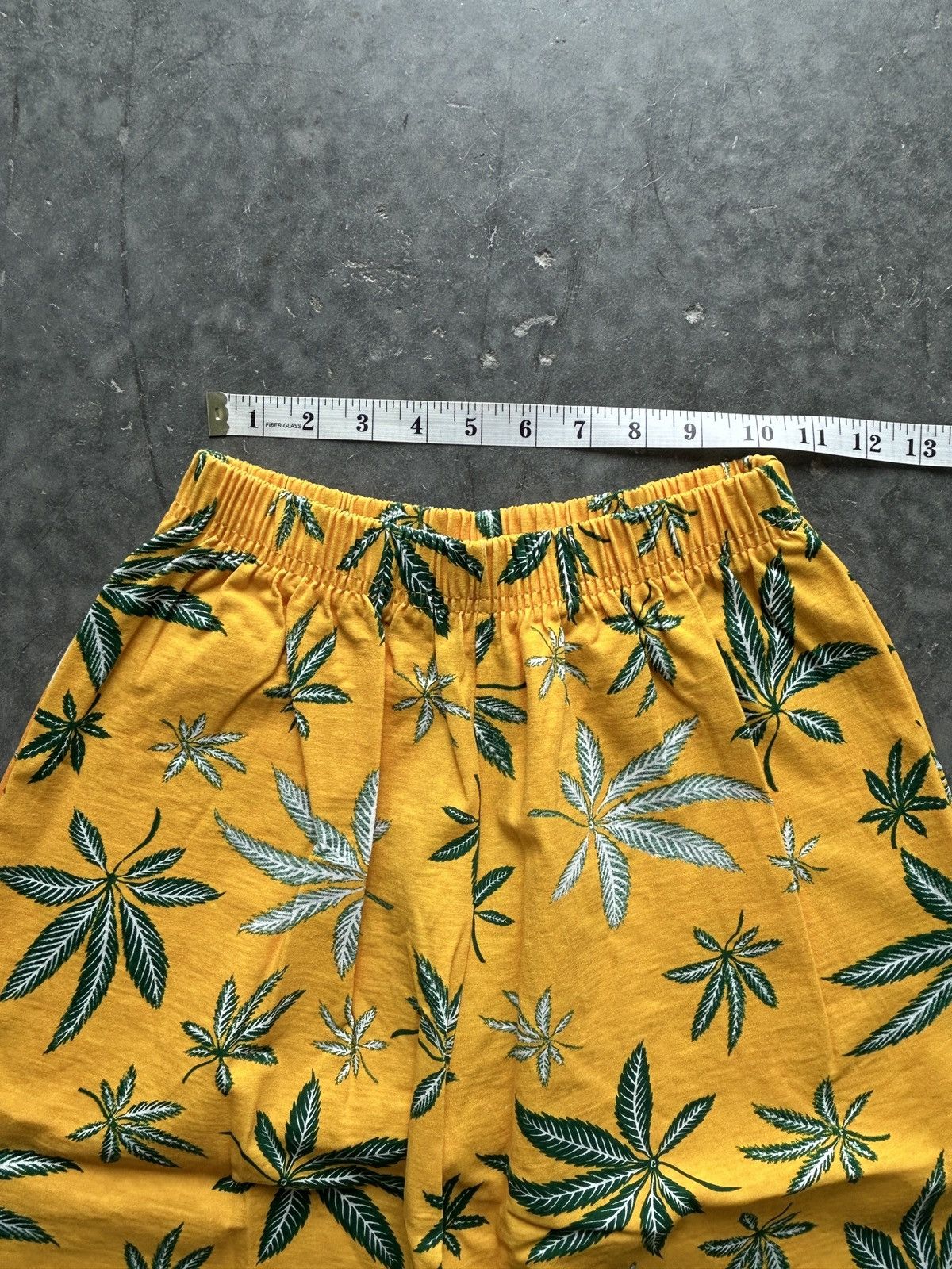 Vintage Vintage 90s Weed AOP Cotton Shorts Size US 29 - 6 Thumbnail