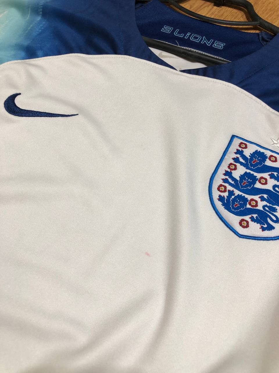 Nike Jerseys Nike football England white T-Shirt Y2K Vintage Size US XL / EU 56 / 4 - 8 Thumbnail