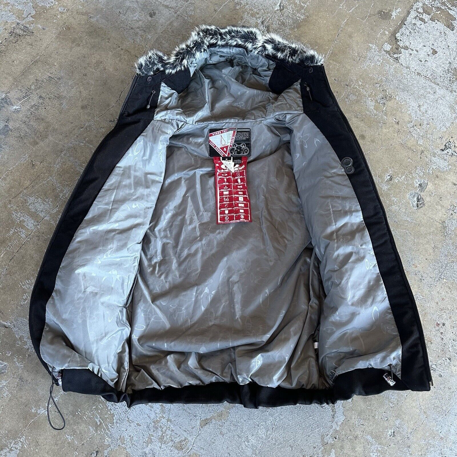 Oakley × Vintage Vintage Y2K Oakley Software Hydro Fuel Black Corduroy Jacket Size US M / EU 48-50 / 2 - 3 Thumbnail