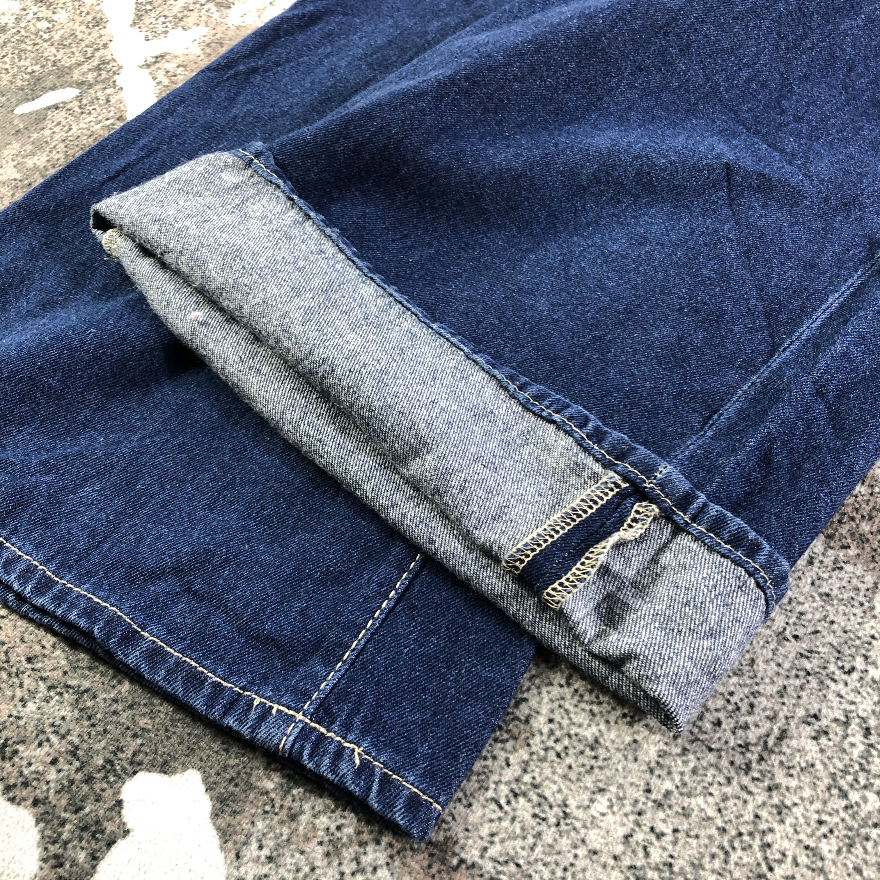Japanese Brand Japanese Brand GU Blue Baggy Jeans KJ2028 Size US 31 - 5 Thumbnail