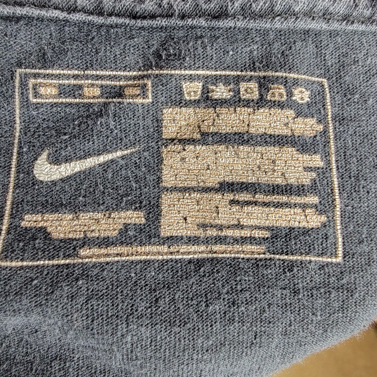 Nike Nike Kobe Bryant Ankle Ins Co Black T 2XL Rare Vintage (6) Size US XXL / EU 58 / 5 - 4 Thumbnail