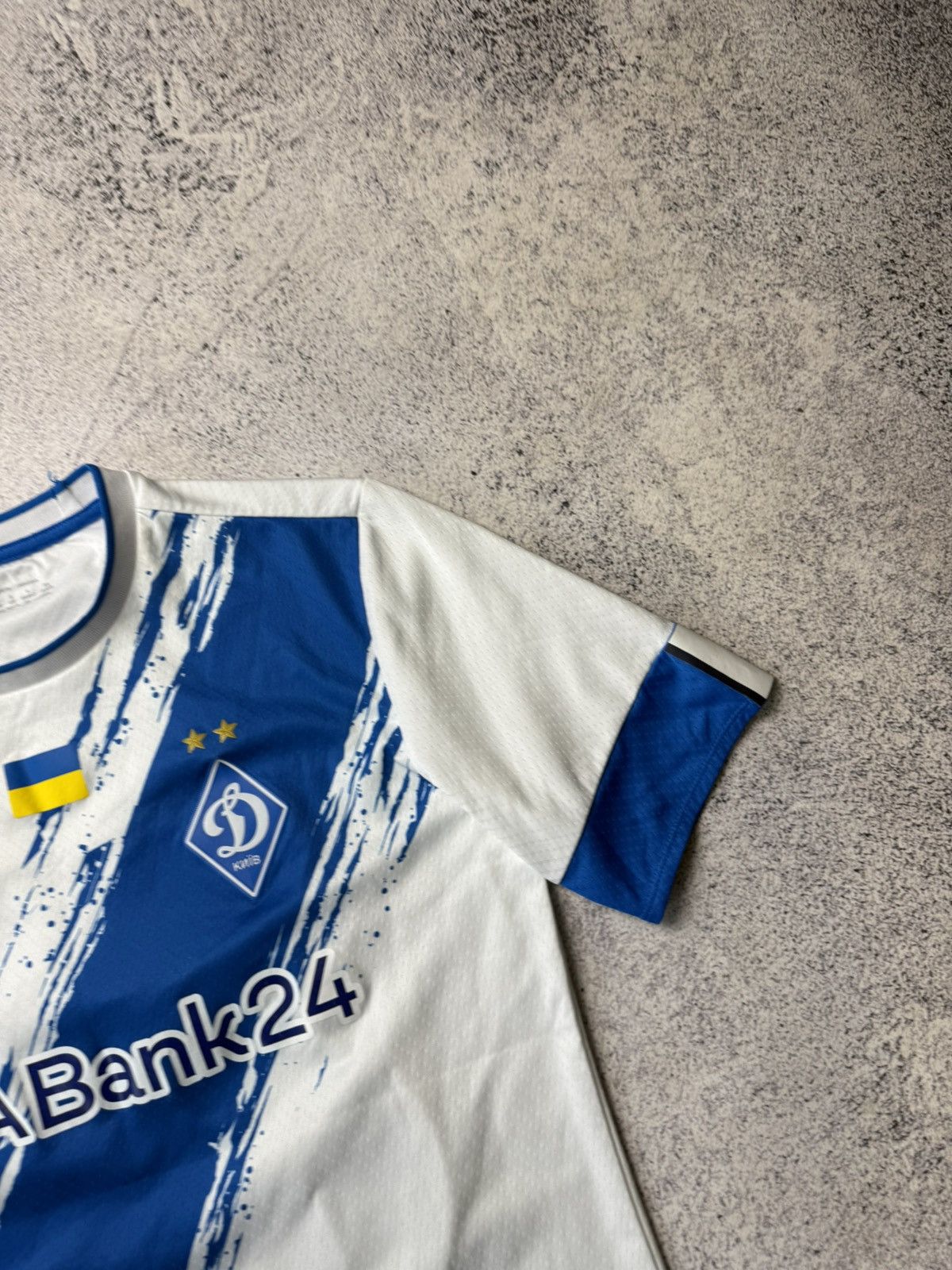 New Balance Vintage New Balance Dynamo Kyiv Jersey #20 Ukraine Size US L / EU 52-54 / 3 - 6 Thumbnail