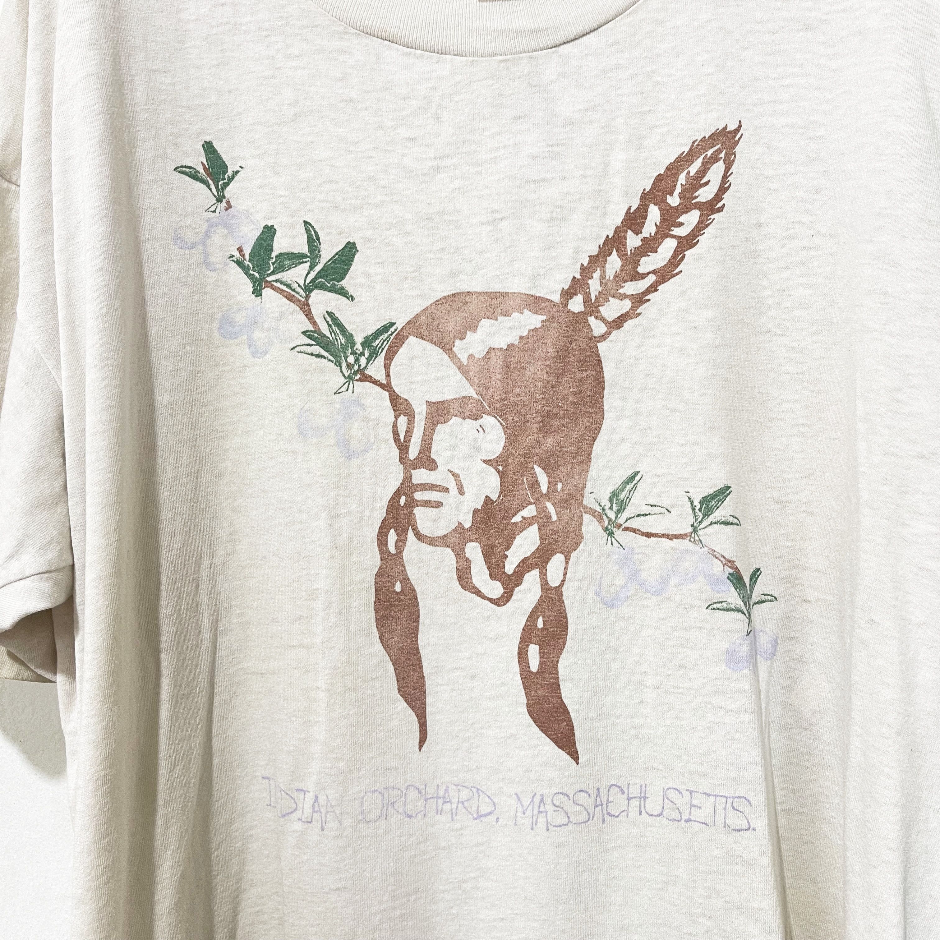 Vintage Vintage 90s Indian Orchard Massachusetts T-Shirt Size US XL / EU 56 / 4 - 2 Thumbnail