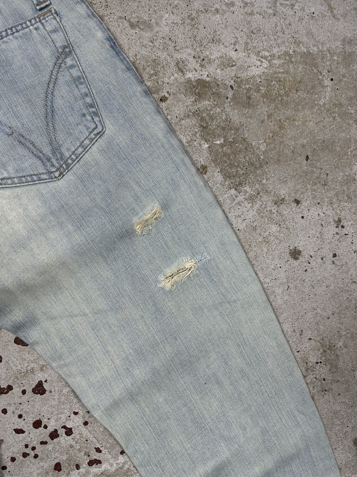 Dolce & Gabbana Vintage 2000s Dolce & Gabbana Flare Distressed Denim Pants Size 32" / US 10 / IT 46 - 18 Thumbnail