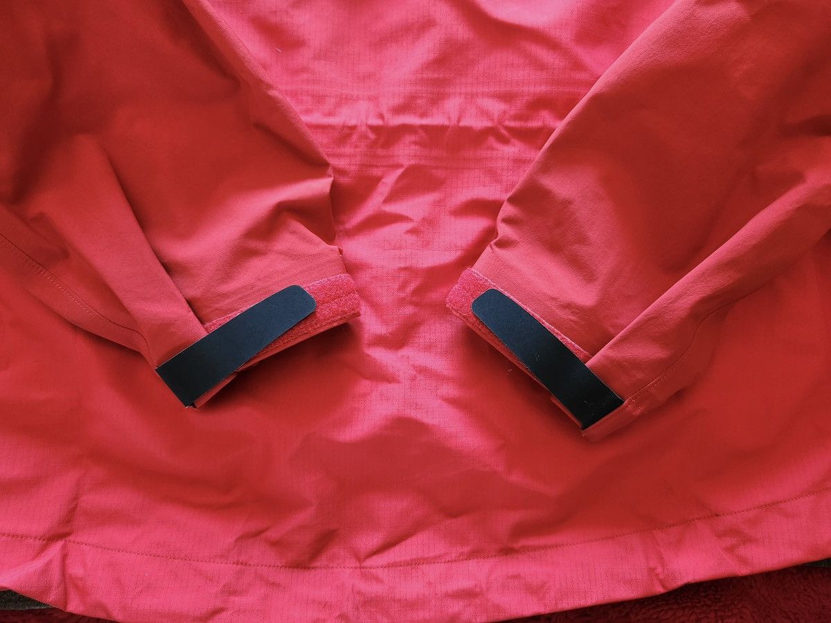 Arc'teryx Arc’teryx Alpha SV 1st Edition Gold Label 1999 Red Deadstock Size US XL / EU 56 / 4 - 10 Thumbnail