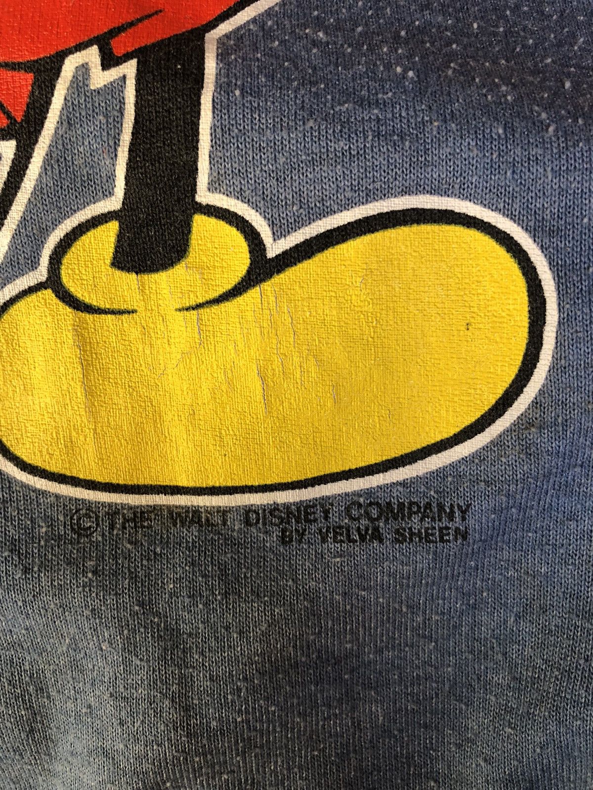 Mickey Mouse Vintage Mickey Mouse Velva Sheen Single Stitch Shirt Tee Size US L / EU 52-54 / 3 - 3 Thumbnail