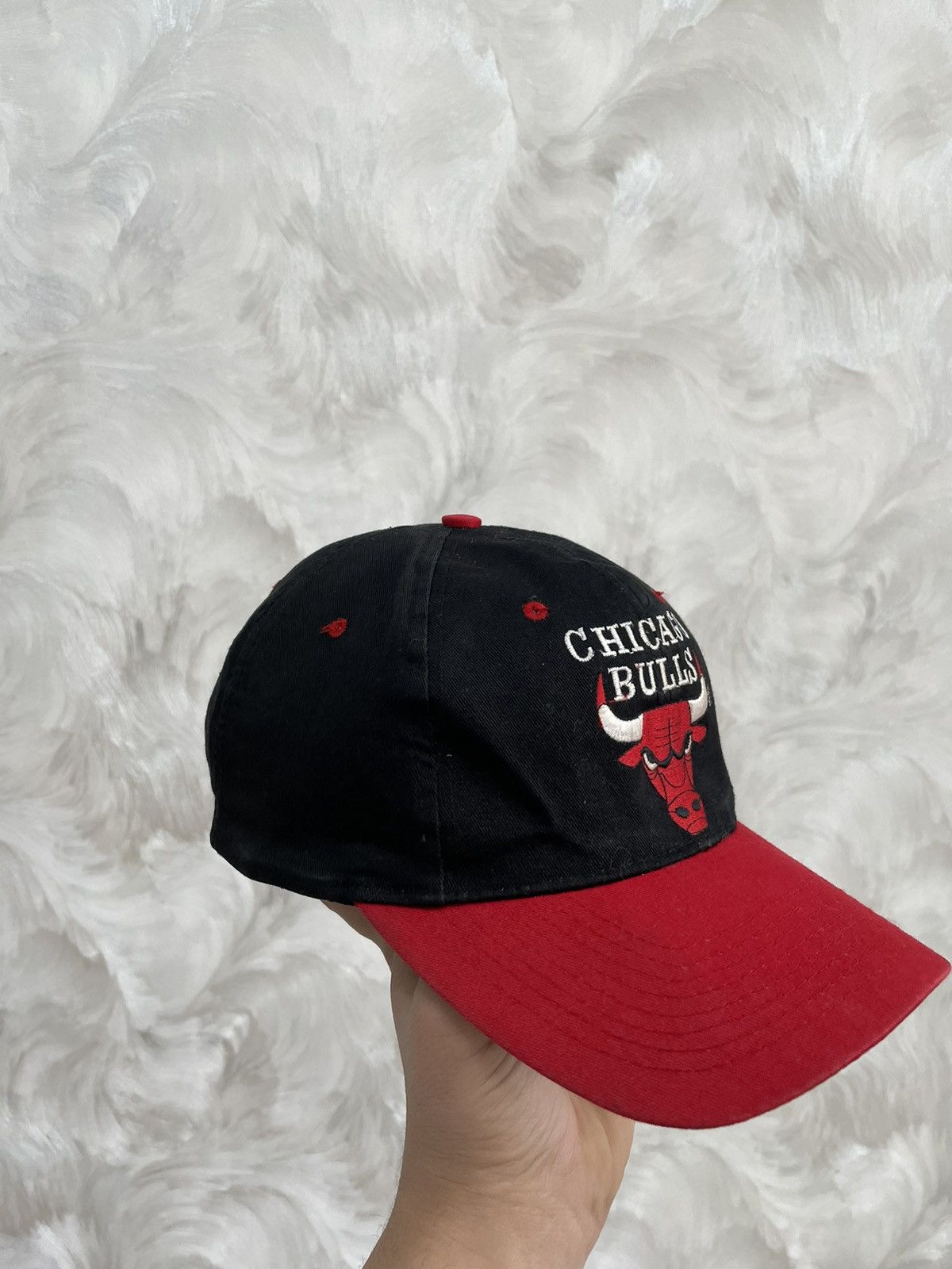 Japanese Brand × NBA × Vintage Vintage NBA Me's Cap Hat Chicago Bulls 90s USA Size ONE SIZE - 4 Thumbnail