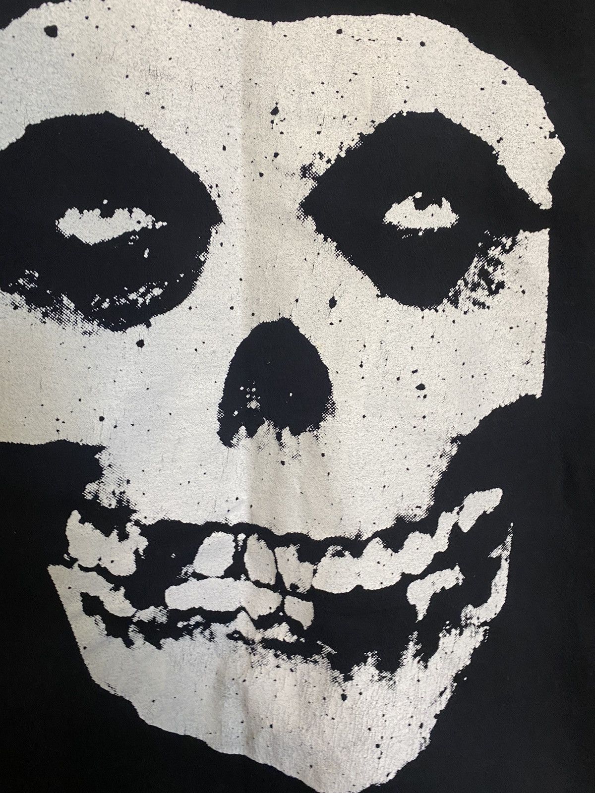 Band Tees Vintage Og MISFITS 2008 Crimson Ghost Punk Band Tee shirt Size US S / EU 44-46 / 1 - 4 Thumbnail