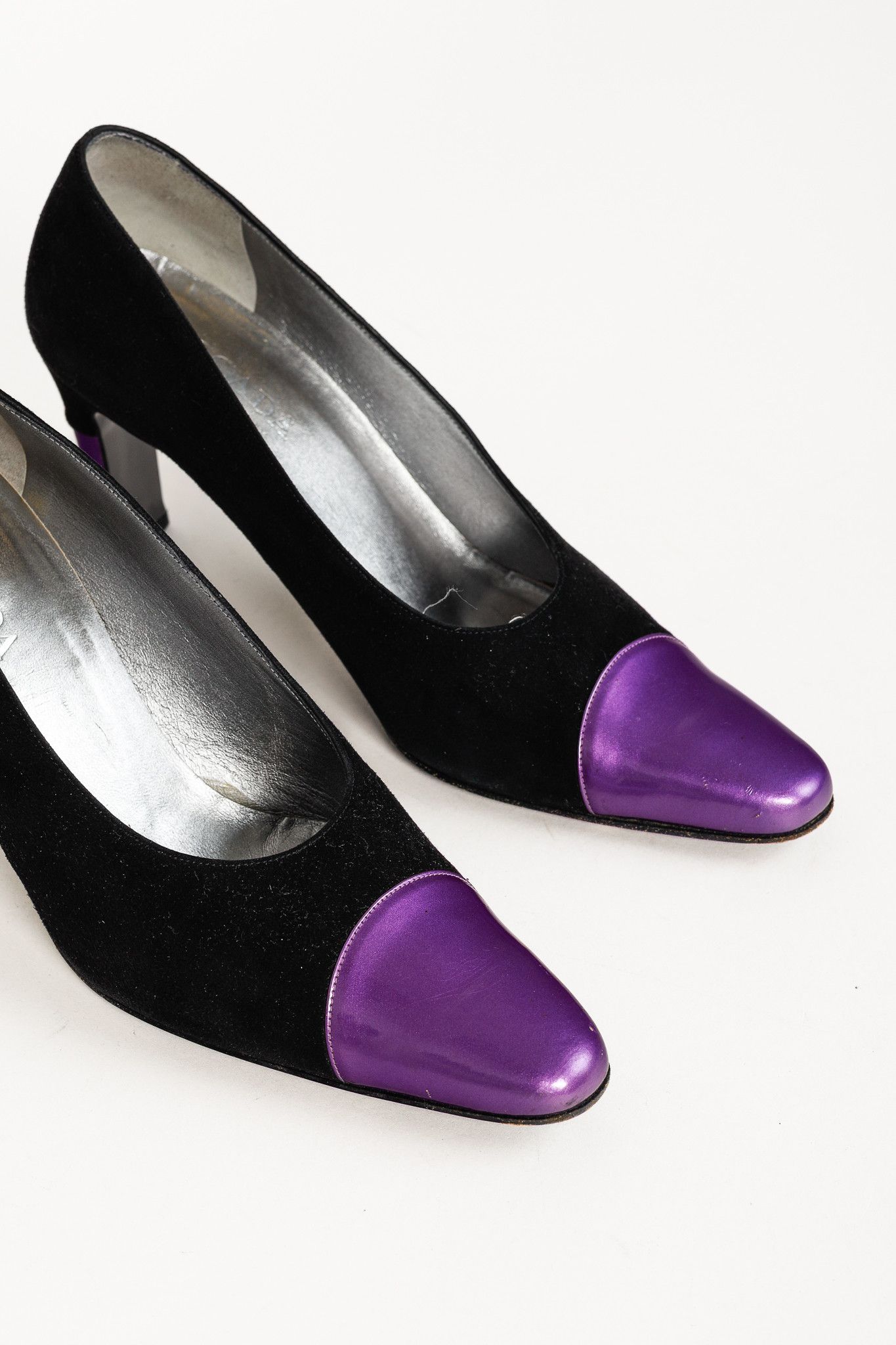 Escada Escada Black Suede and Purple Patent Pumps Size US 7.5 / IT 37.5 - 6 Thumbnail