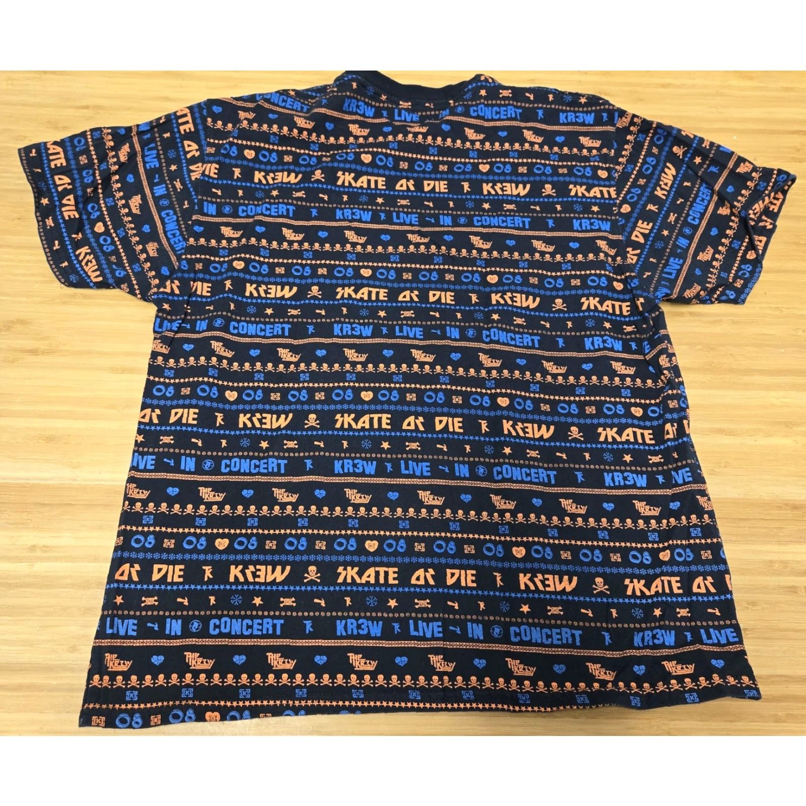 Vintage VINTAGE KR3W Shirt Mens Large Black Blue Orange All Over Print Skate Or Die Graphic Tee Size US L / EU 52-54 / 3 - 4 Thumbnail