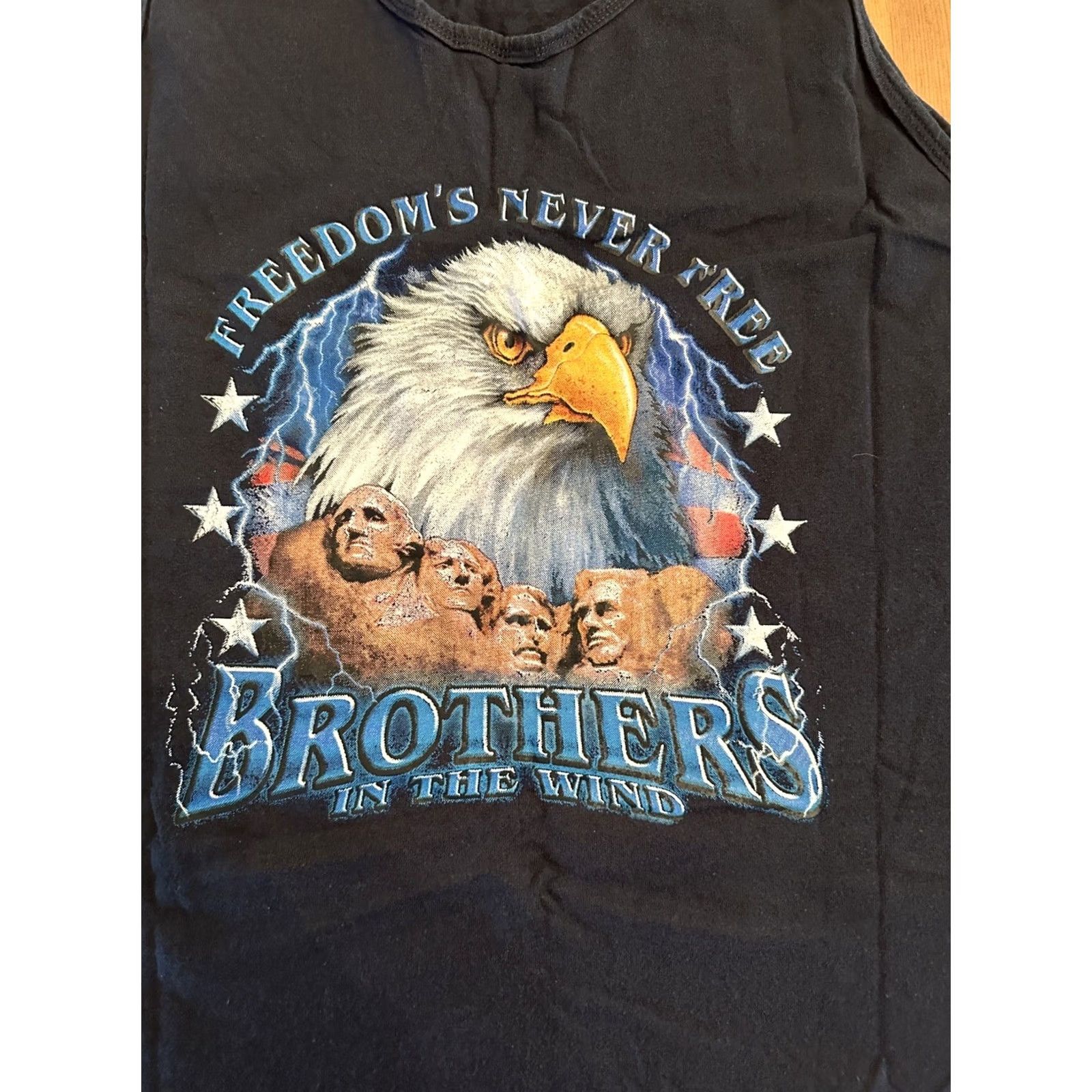 Vintage Freedom’s Never Free Brothers In The Wind Patriotic Tank Top 2XL Blue Men Shirt T-Shirt 2XL Patriotic Boys/Girls- Mens Size US XXL / EU 58 / 5 - 2 Thumbnail