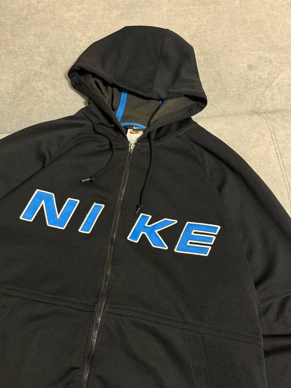 Nike Vintage Nike Y2K swoosh black oversized zip hoodie Size US L / EU 52-54 / 3 - 5 Thumbnail