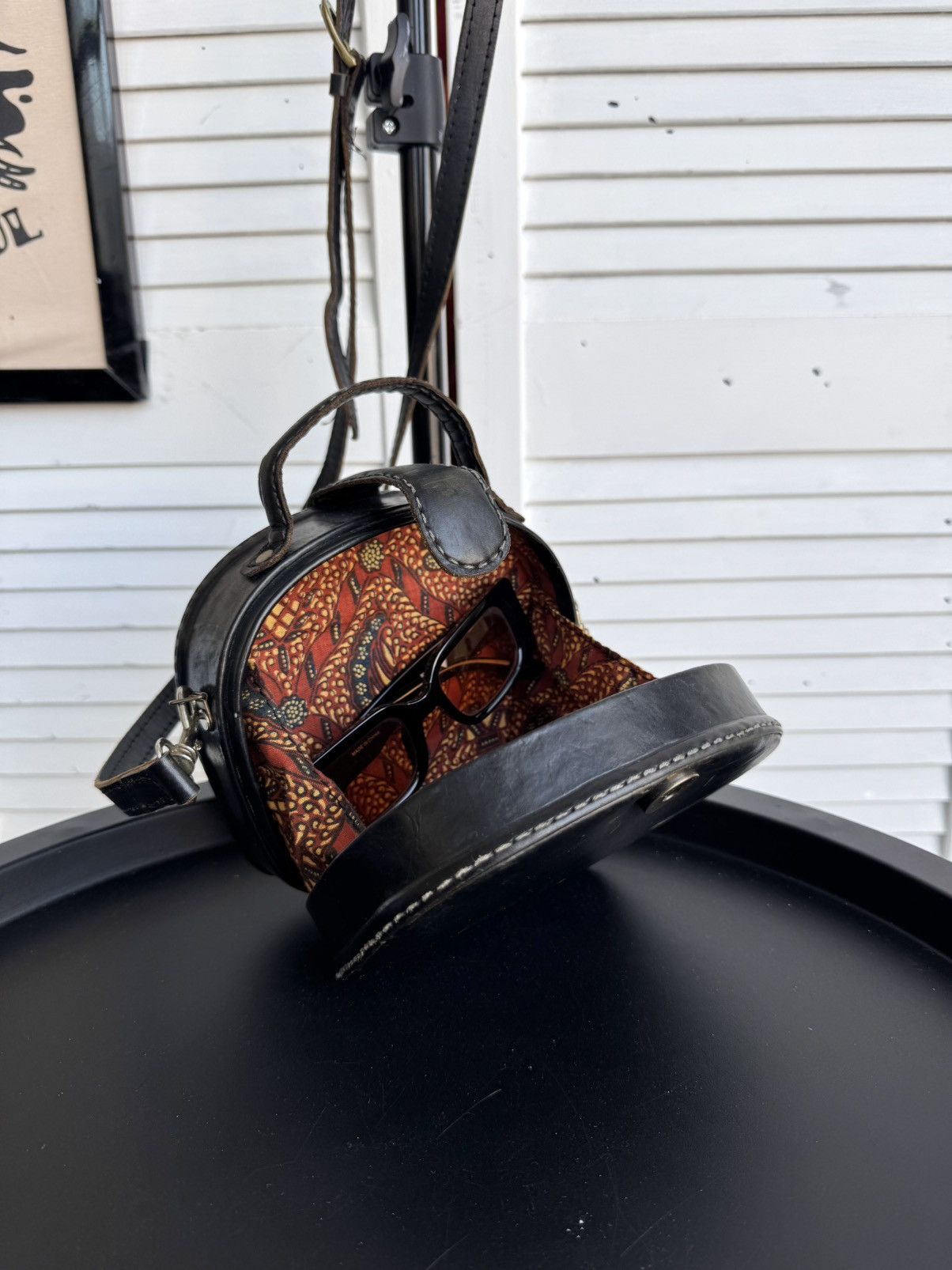 Vintage Vintage Handcrafted Leather Mini Bag Hard Shell Artisan Made Size ONE SIZE - 16 Thumbnail