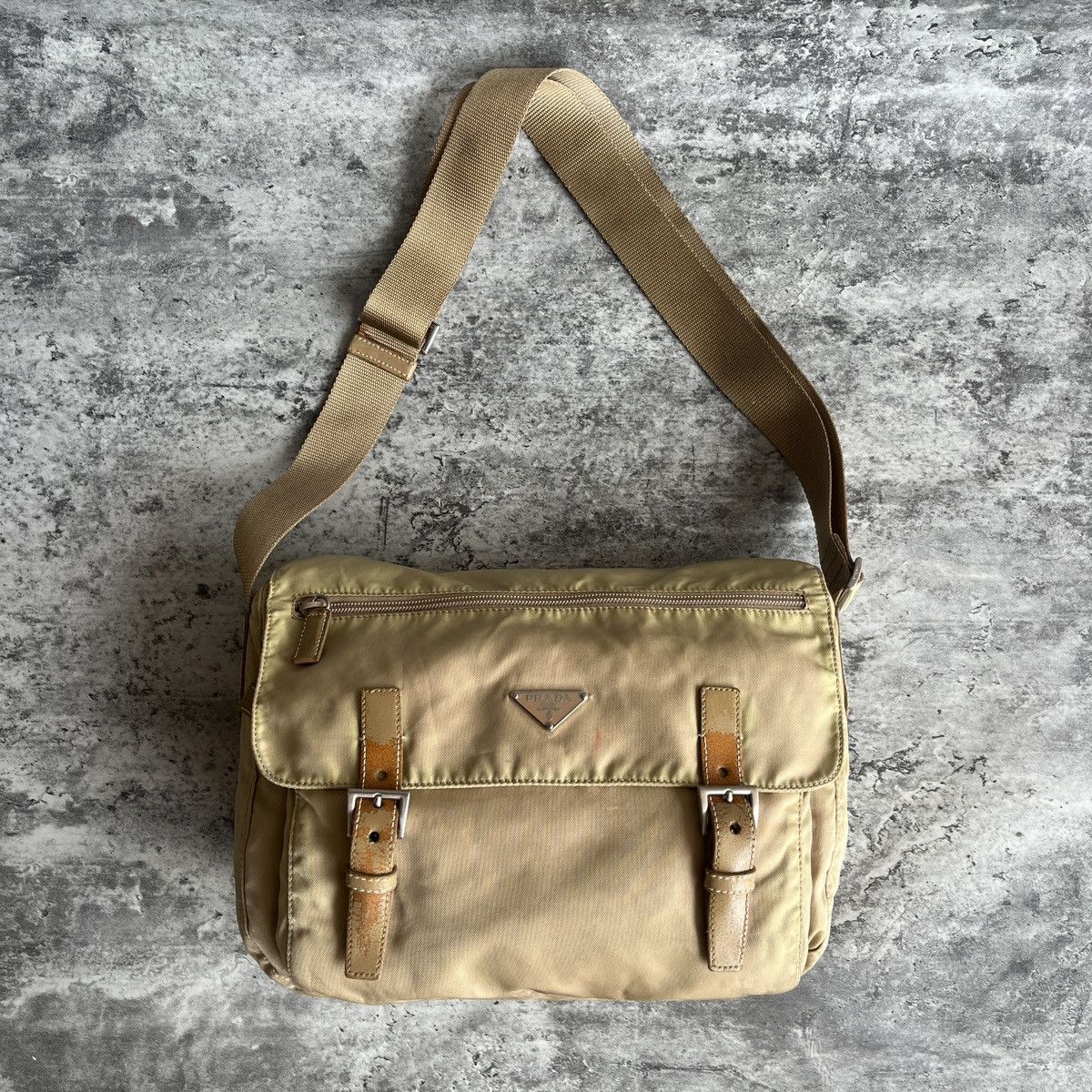 Prada Vintage Prada Nylon Beige Messenger Bag Size ONE SIZE - 2 Thumbnail