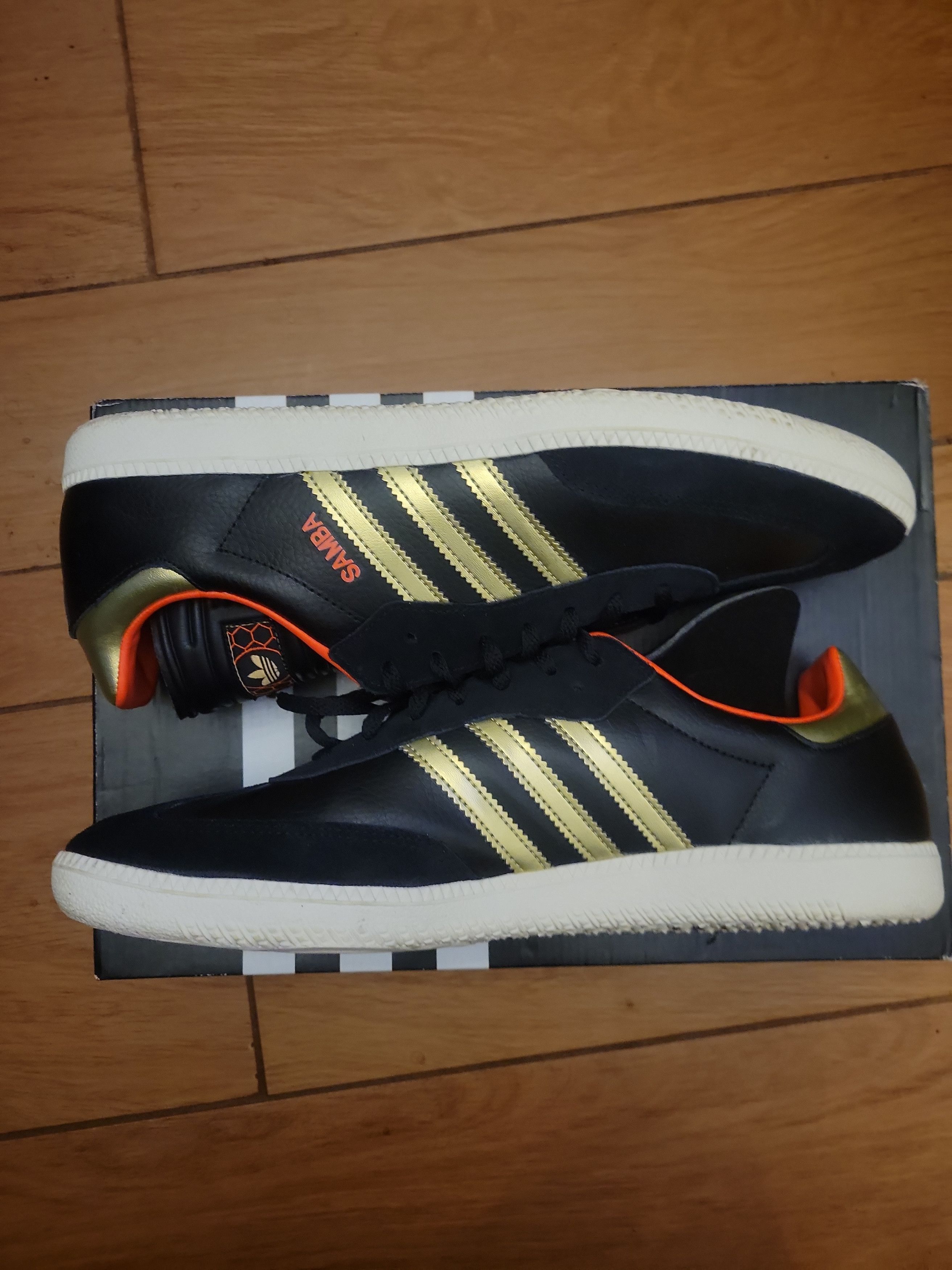 Adidas Adidas Samba G98036 Black/Gold/Infared Size US 13 / EU 46 - 4 Thumbnail
