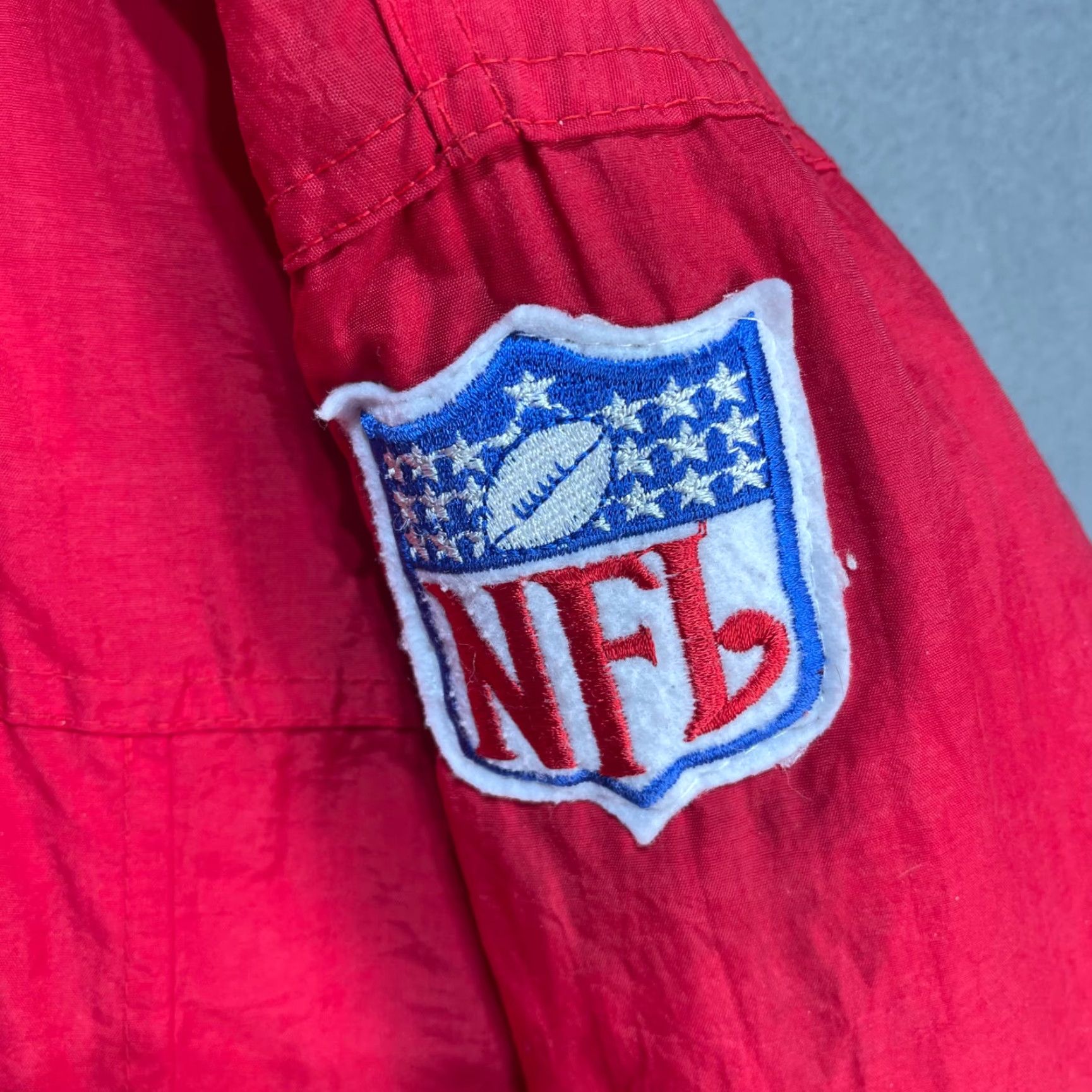 Vintage VINTAGE Hawk Activewear Sports San Francisco 49ers Hooded Jacket XL Red Puffer Jacket Mens Size US XL / EU 56 / 4 - 4 Thumbnail