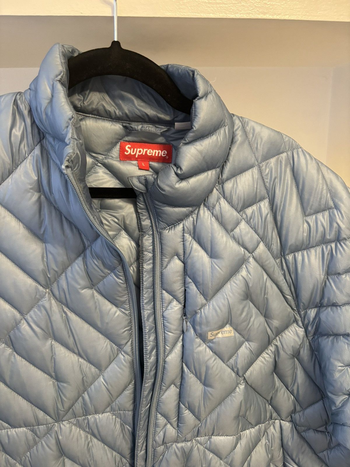 Supreme Spellout Quilted Lightweight Down Jacket - light