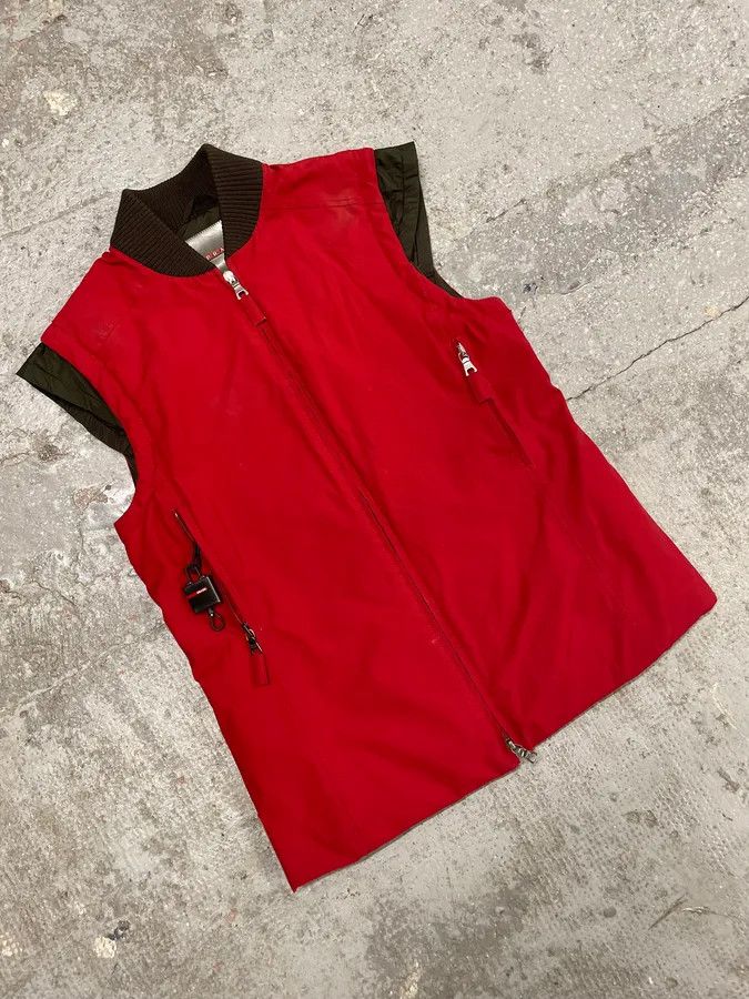 Prada × Vintage 2000s Prada Red Ski Vest Jacket Size US S / EU 44-46 / 1 - 4 Thumbnail