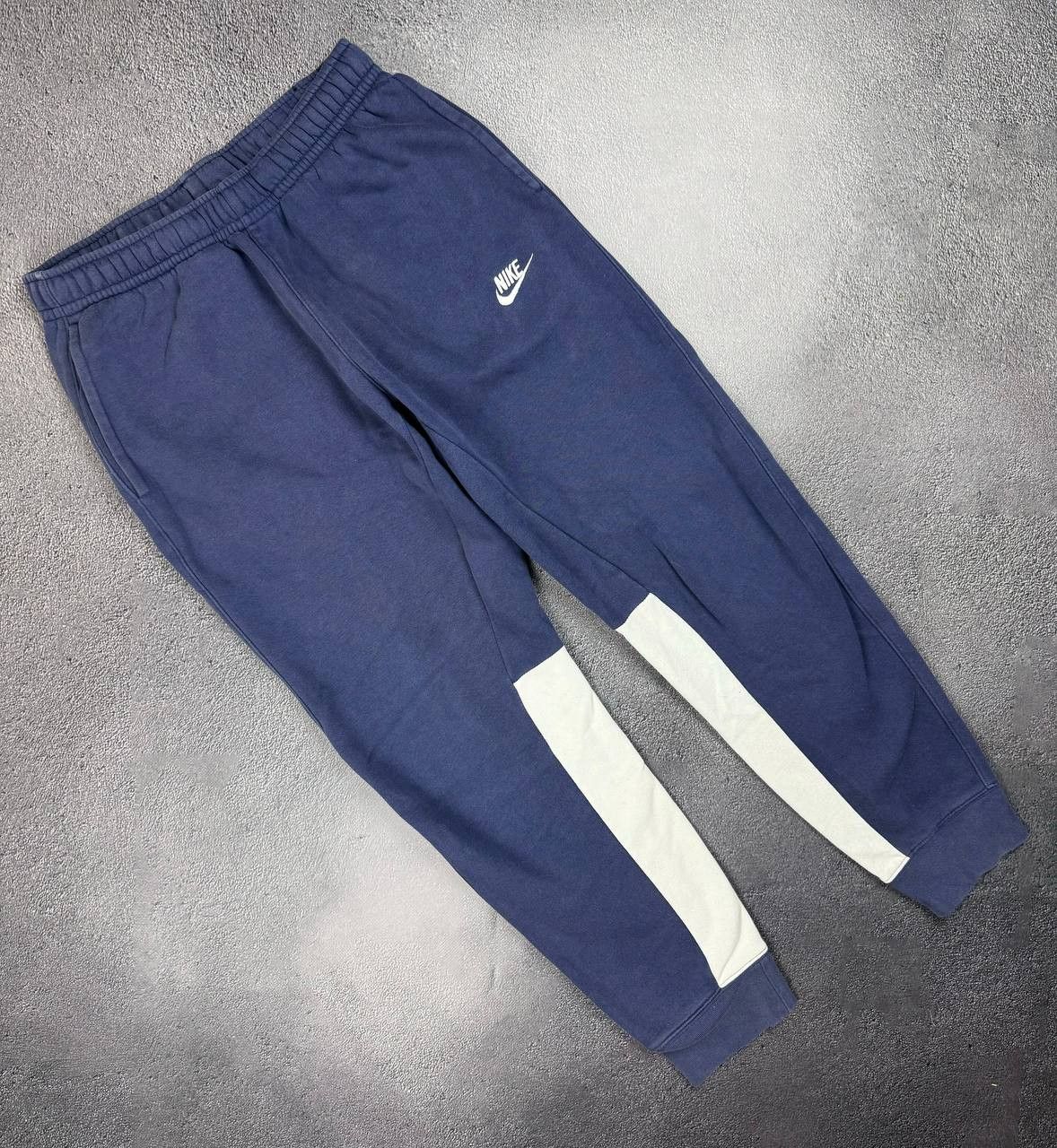 Nike Nike blue Sweatpants size S Size US 30 / EU 46 - 1 Thumbnail
