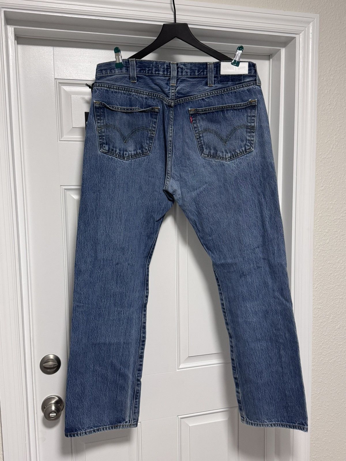 RE/DONE NWT RE/DONE Men’s 1401 Straight Leg Jeans – Worn In Blue Size US 36 / EU 52 - 14 Thumbnail