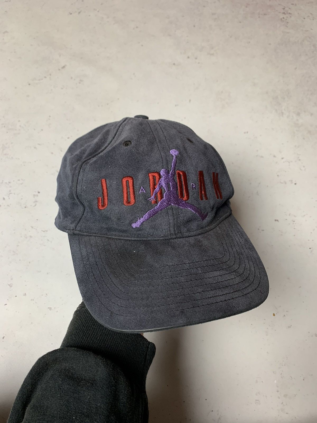 Jordan Brand Vintage 90's Jordan Brand Velour Big Logo Y2K Cap Size ONE SIZE - 1 Thumbnail