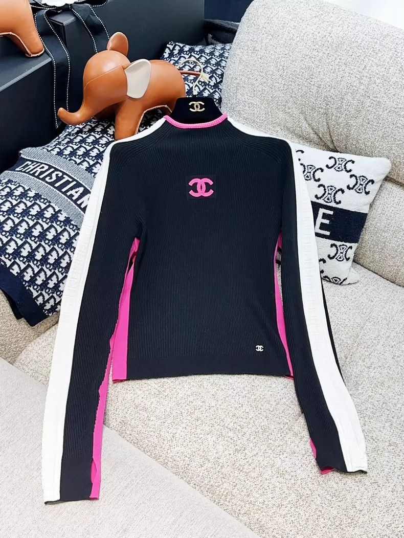 Chanel Ski series black pink white logo half-high collar l