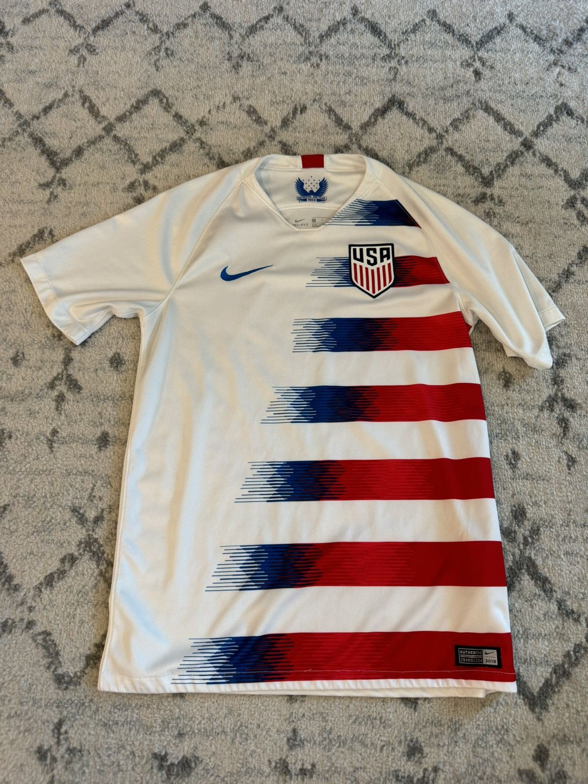 Nike Nike USA jersey 2018 Home Size US S / EU 44-46 / 1 - 1 Thumbnail