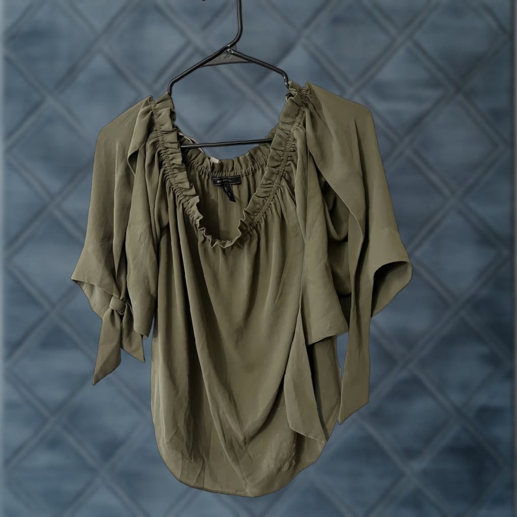 Bcbgmaxazria BCBGMAXAZRIA Blouse Shirt Women XS Green 3/4 Sleeve Off Shoulder Linen Viscose Pullover Casual Basic Modern Top Size XS / US 0-2 / IT 36-38 - 1 Thumbnail