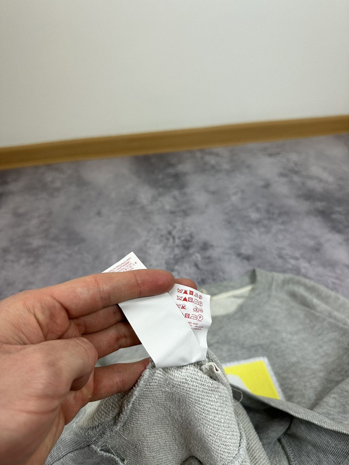 Marni Vintage Marni Women's Luxury Big Logo Designer Sweatshirt Size M / US 6-8 / IT 42-44 - 15 Thumbnail